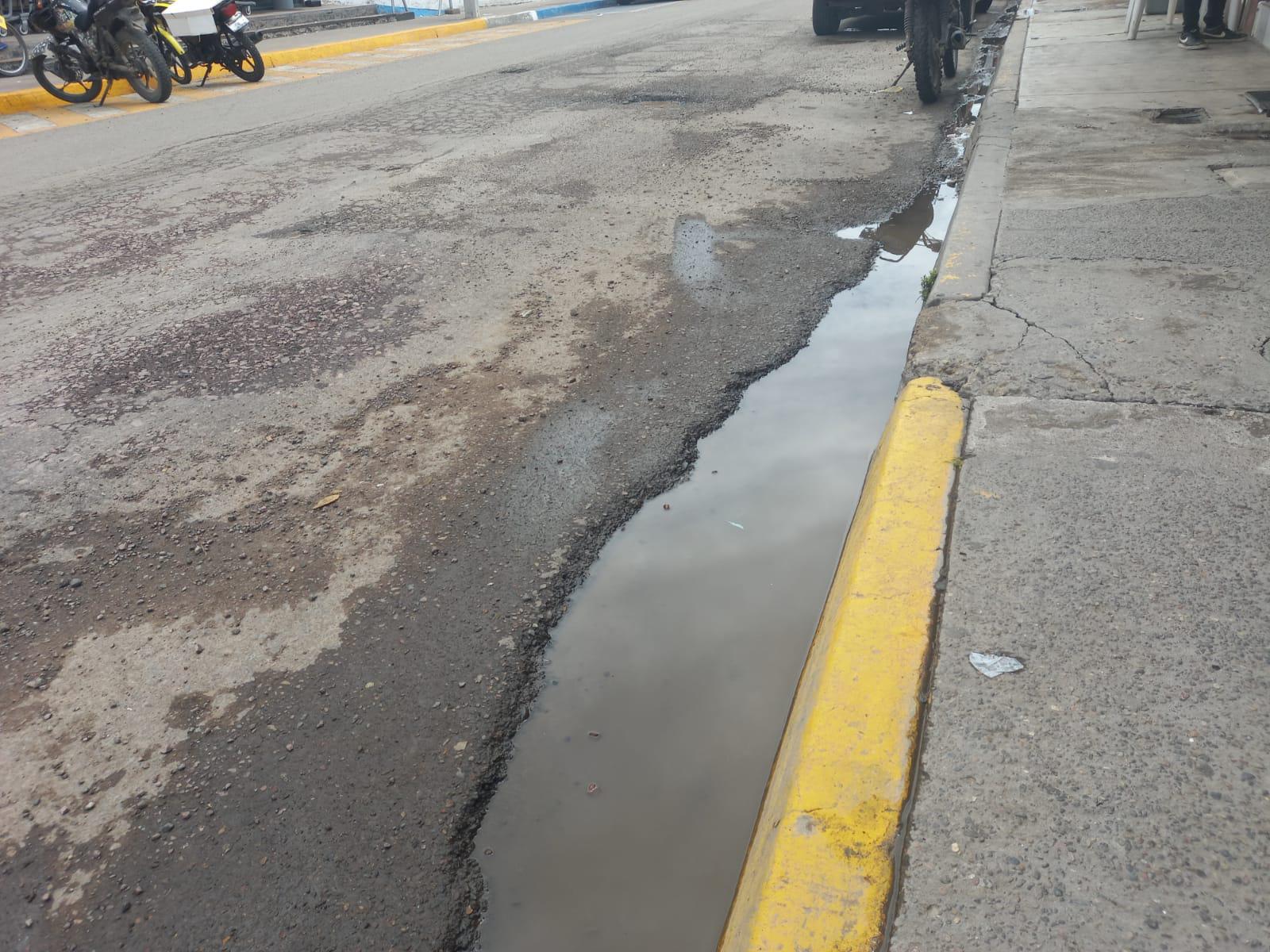 $!Tras lluvias, brotan los baches en Escuinapa