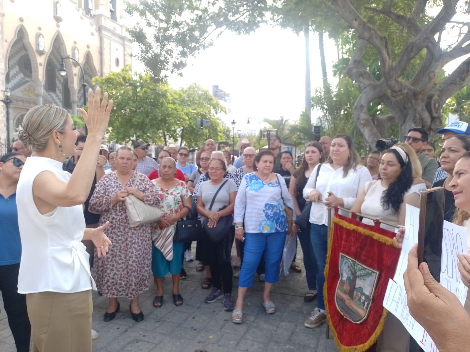 $!Comunidades del norte de Mazatlán protestan contra proyecto de relleno sanitario