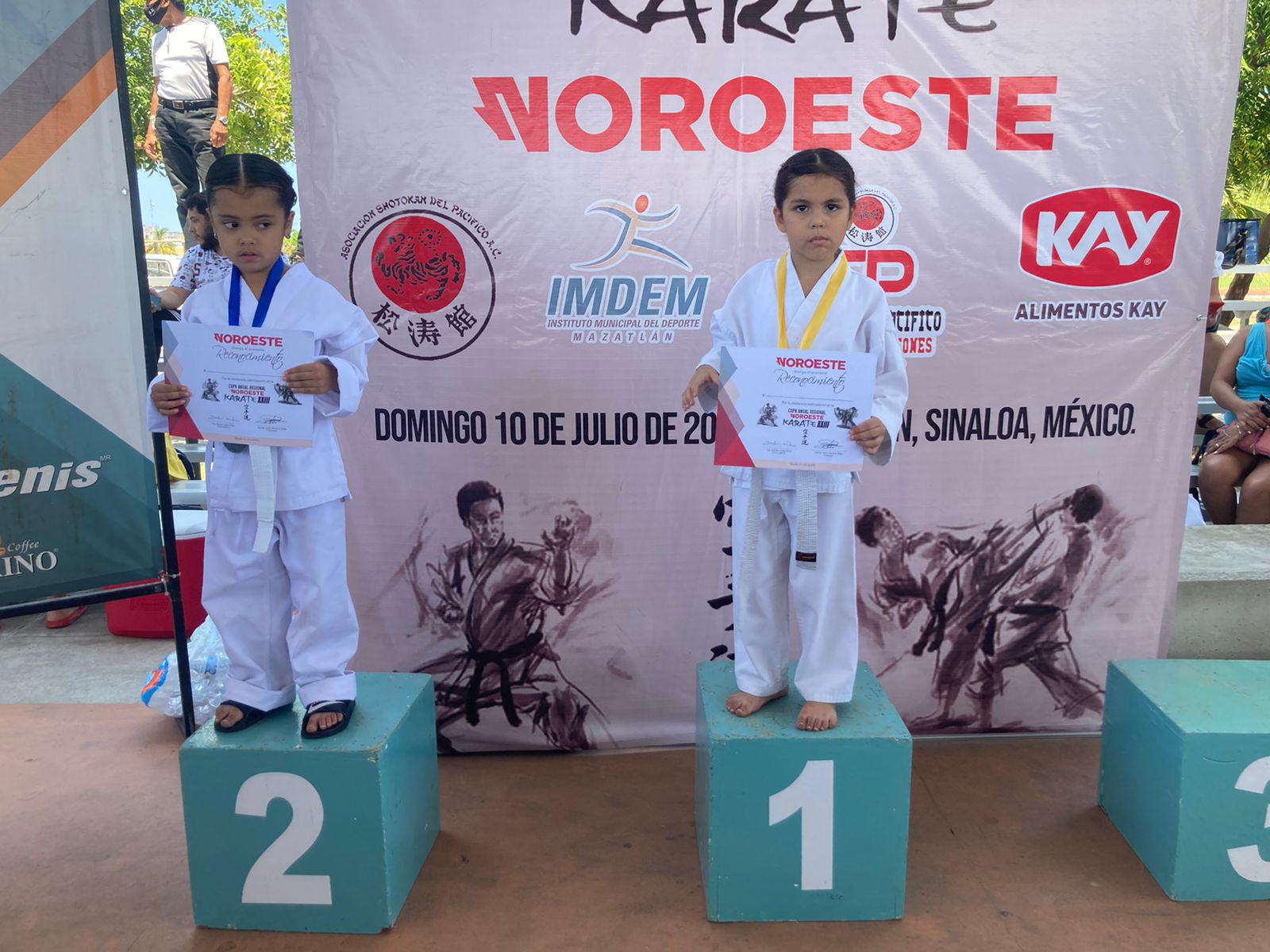 $!Verónica López domina en formas y combate en la Copa Anual Regional de Karate Noroeste