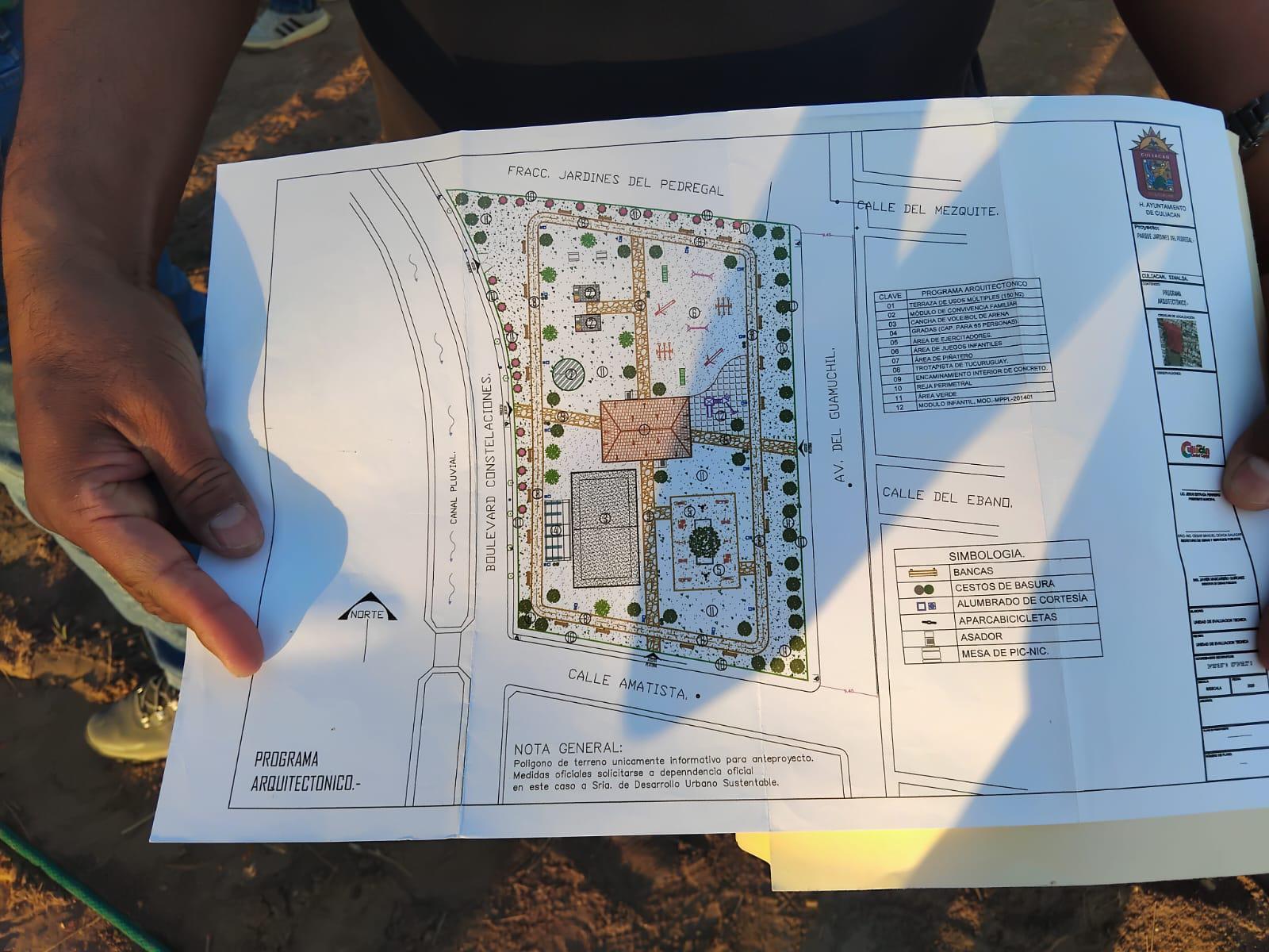 $!Acusan que Gobierno de Culiacán busca dejar sin áreas verdes a fraccionamientos por programa de construcción de viviendas