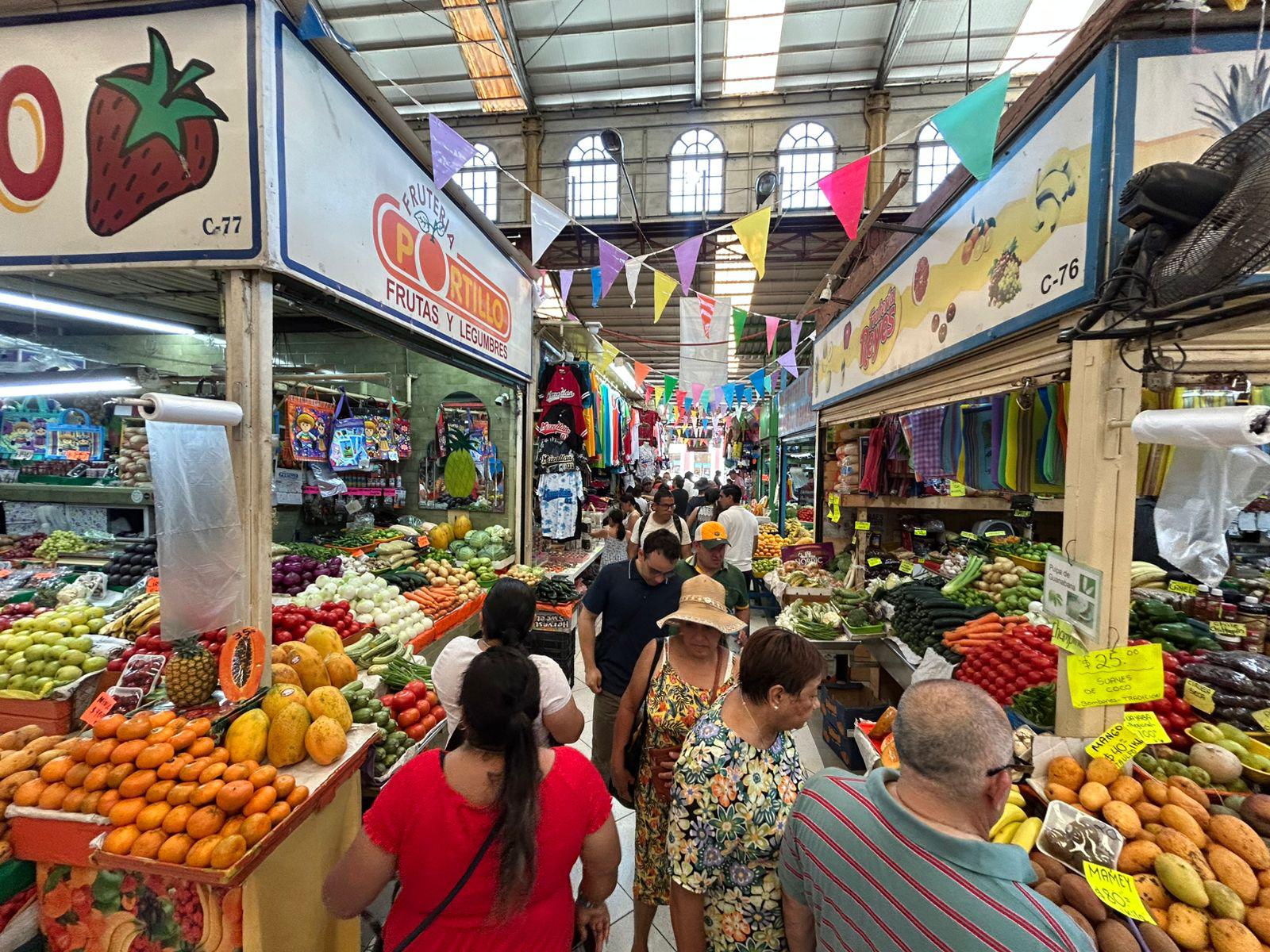 $!Locatarios del Mercado Pino Suárez aumentaron sus ventas durante la temporada vacacional