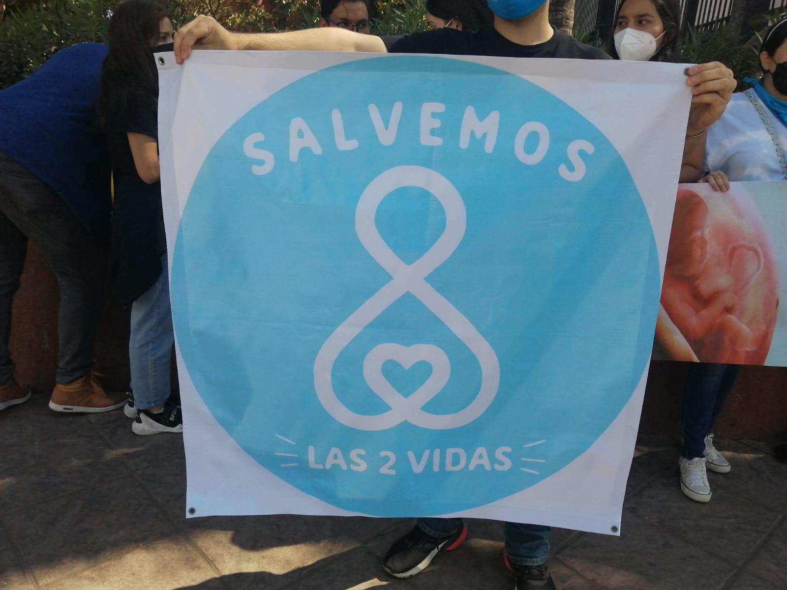 $!En Culiacán, jóvenes realizan campaña en contra del aborto