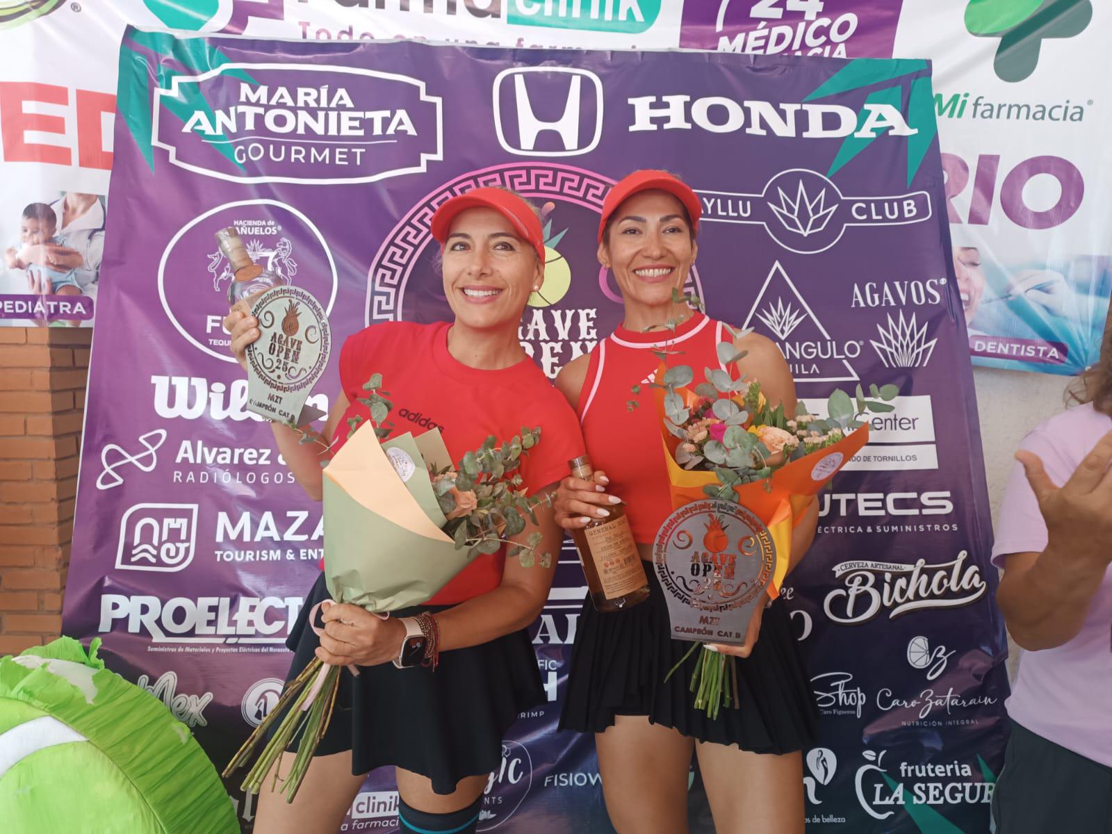 $!Jimena Jiménez y Celina Valdez.