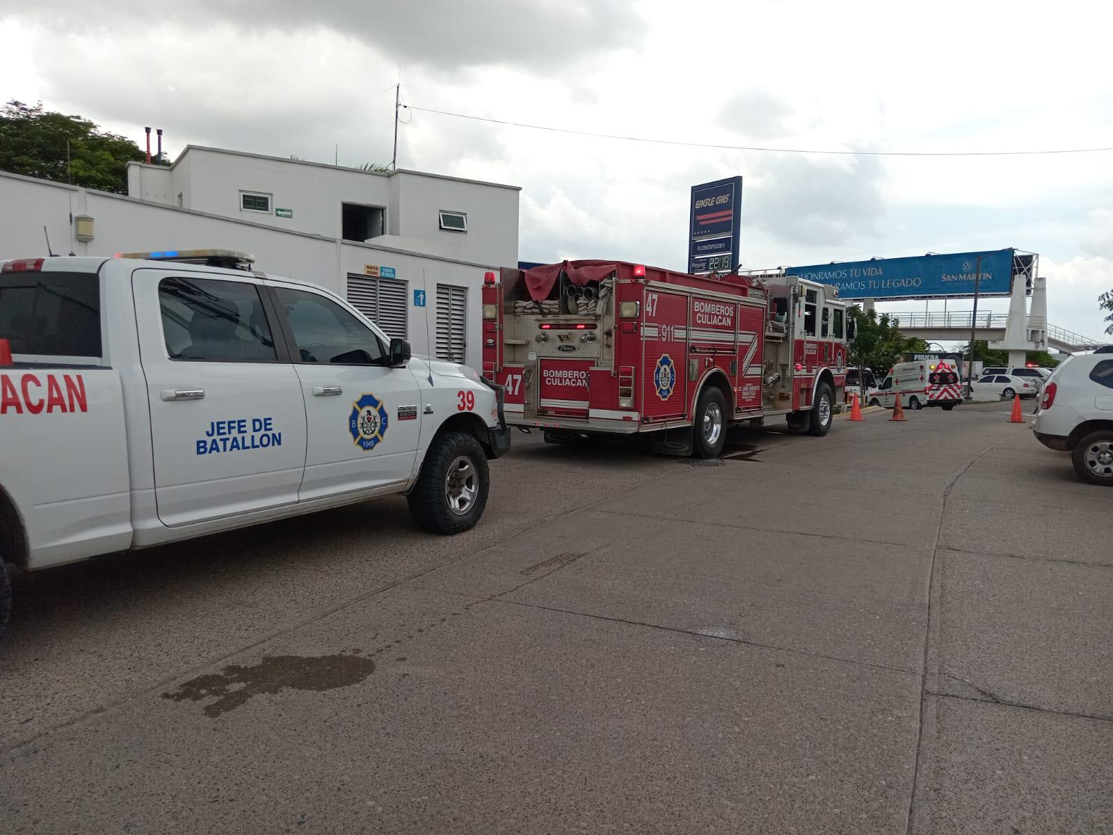 $!Se registra incendio en una vivienda de Jardines de Santa Fe en Culiacán