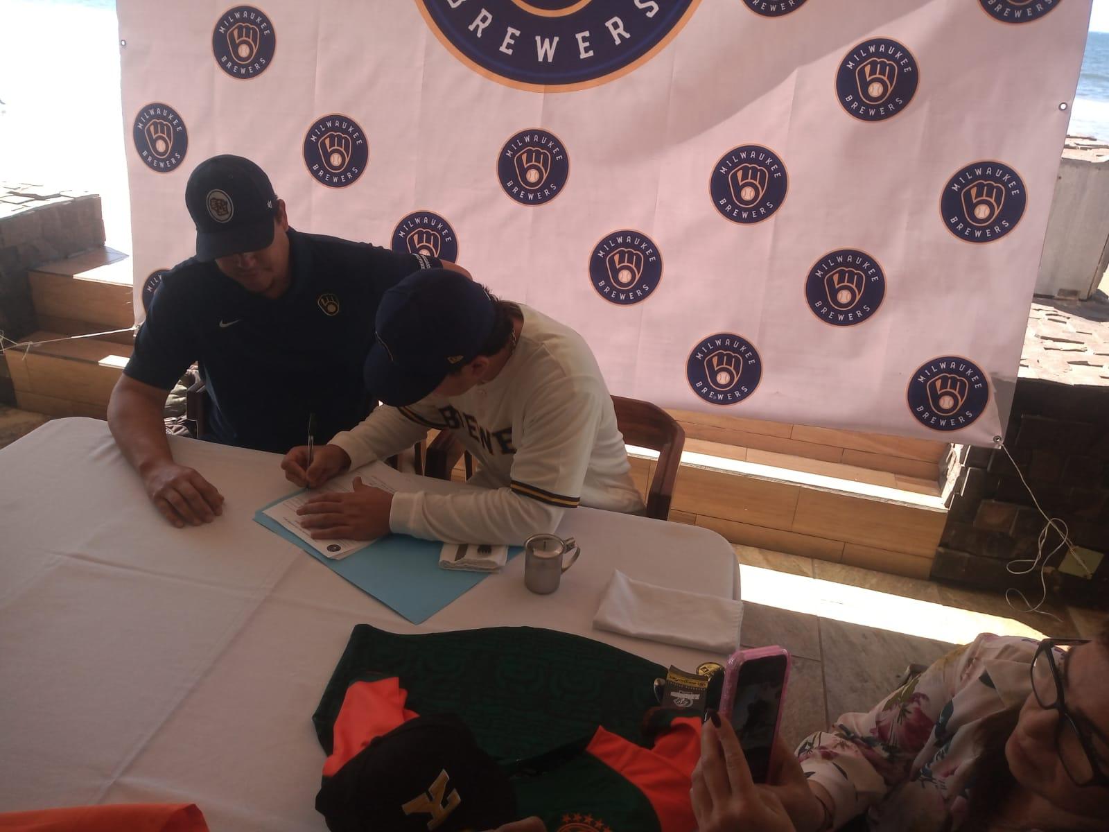 $!Es la oportunidad porque la que siempre soñé desde niño: Luis Aguayo