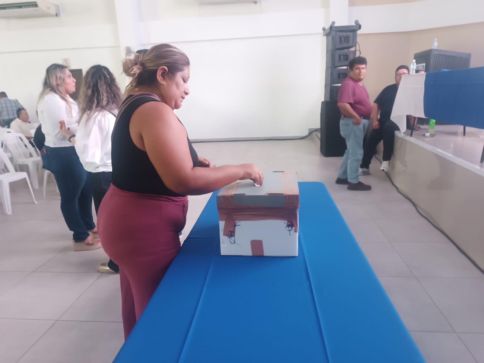 $!Tras Asamblea Municipal del PAN, Nadia Vega Olivas es elegida como nueva dirigente del partido en Mazatlán