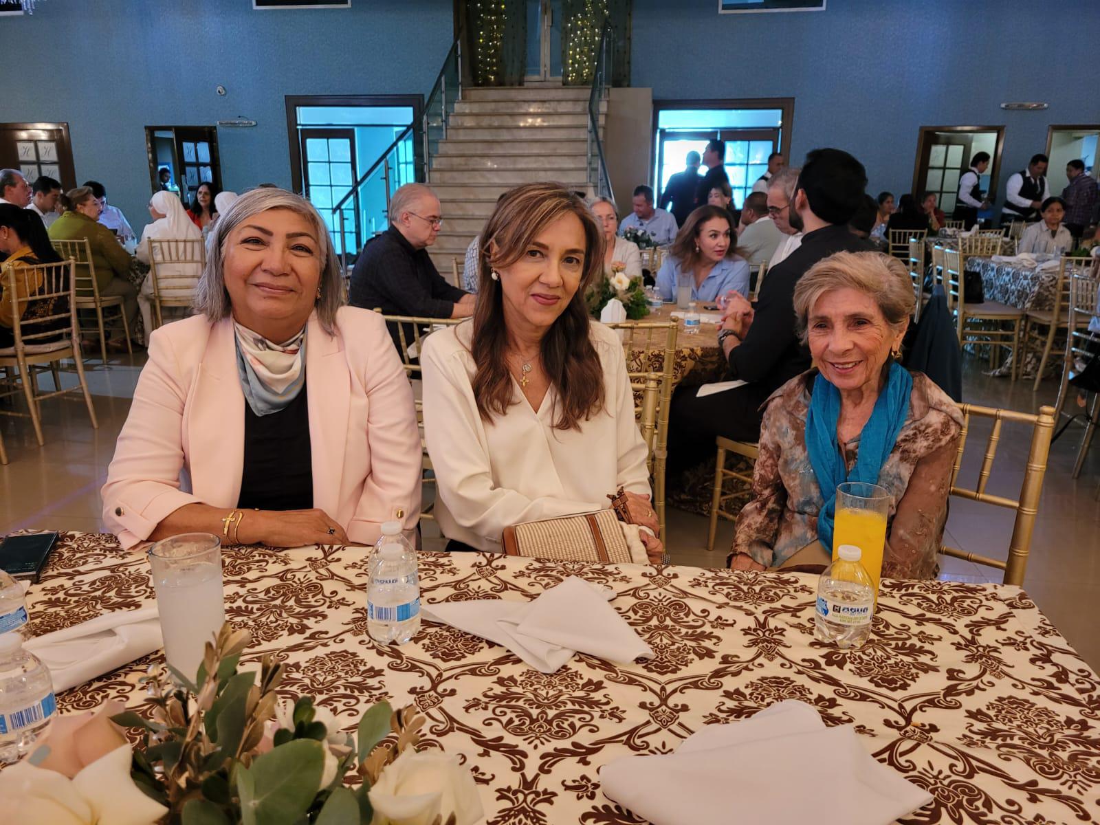 $!Georgina Rojas, Azucena Partida y Guadalupe Monje.