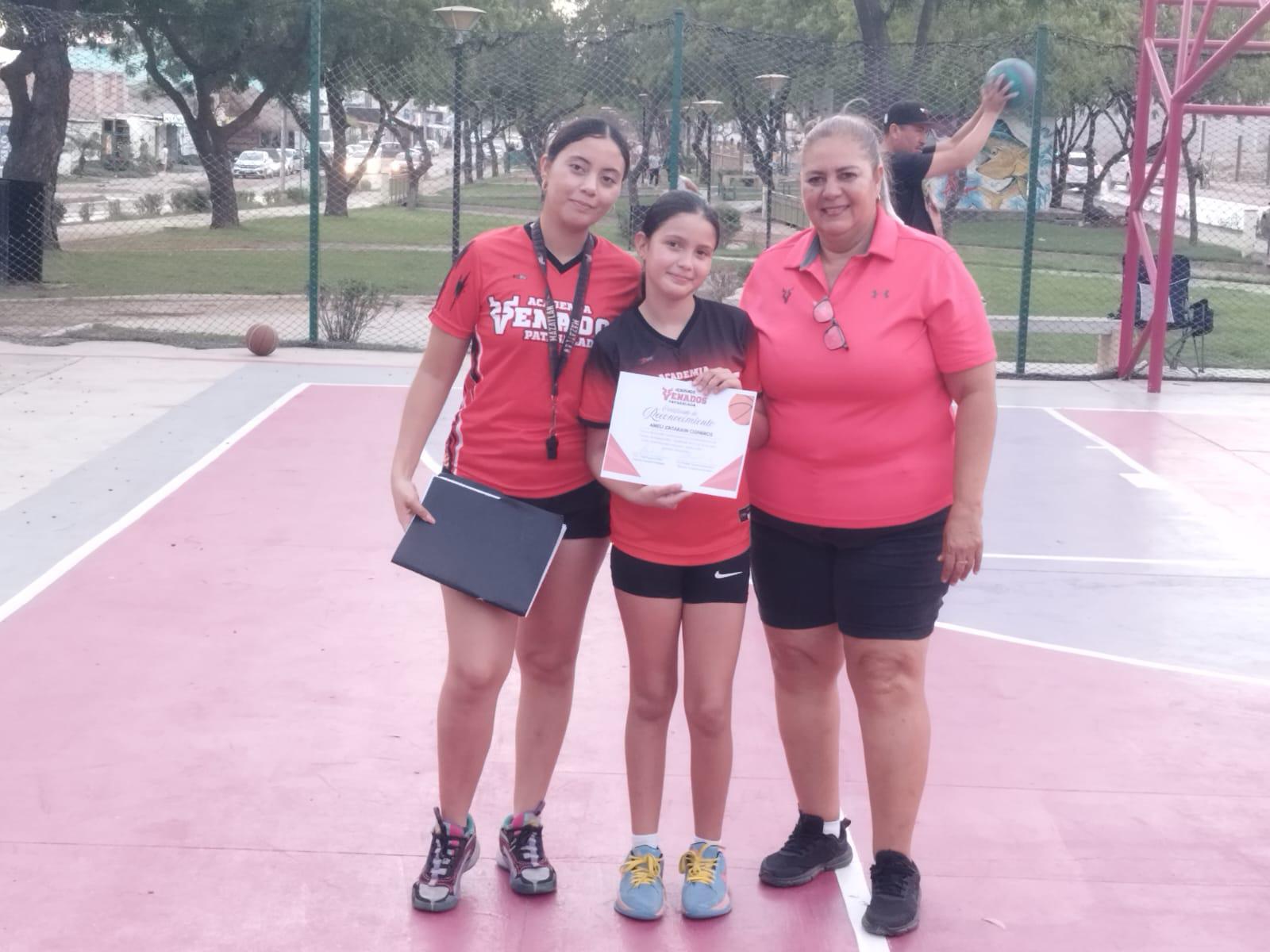 $!Academia Venados Patasalada clausura con éxito su Campamento de Verano de Baloncesto