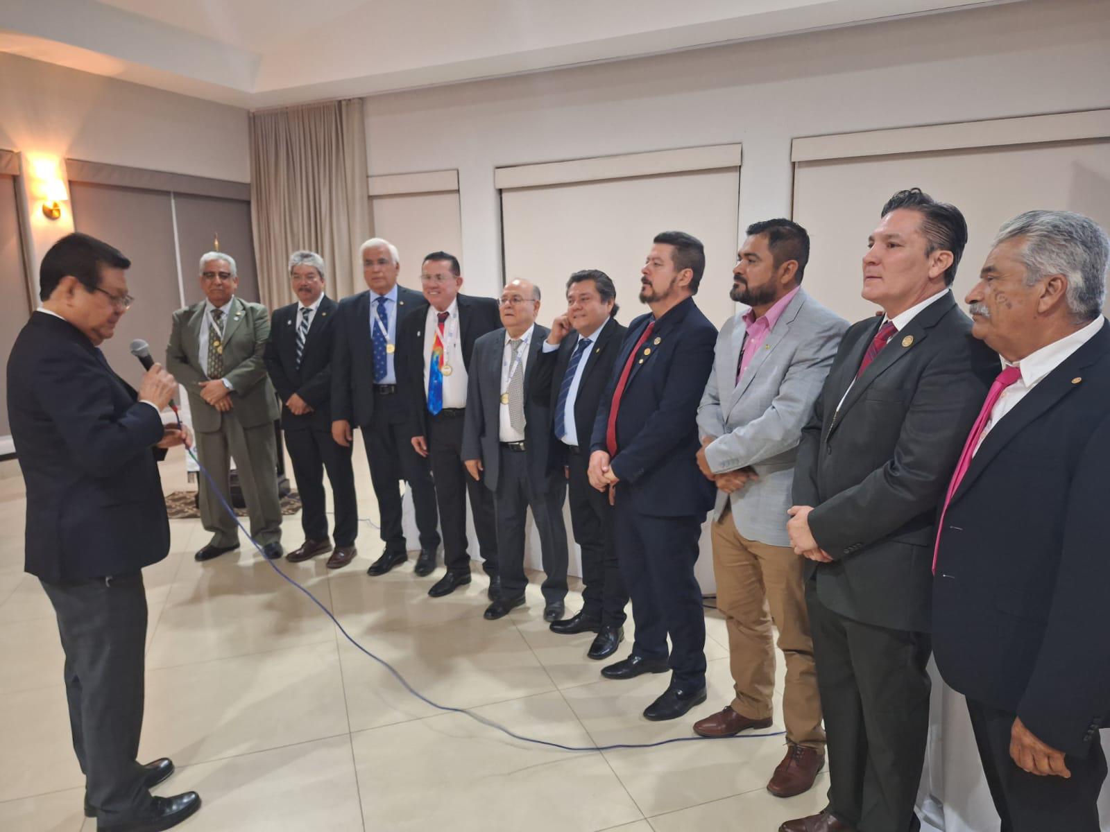 $!Toma de protesta de la nueva directiva.