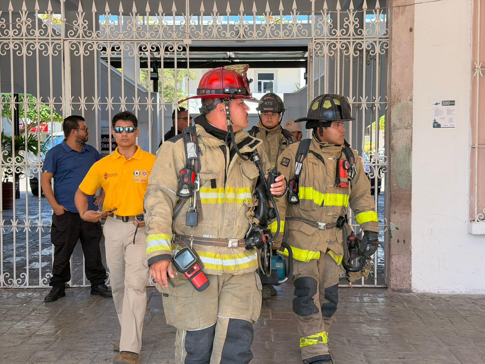 $!Fortalecen cultura preventiva con Simulacro Nacional en Palacio Municipal de Mazatlán