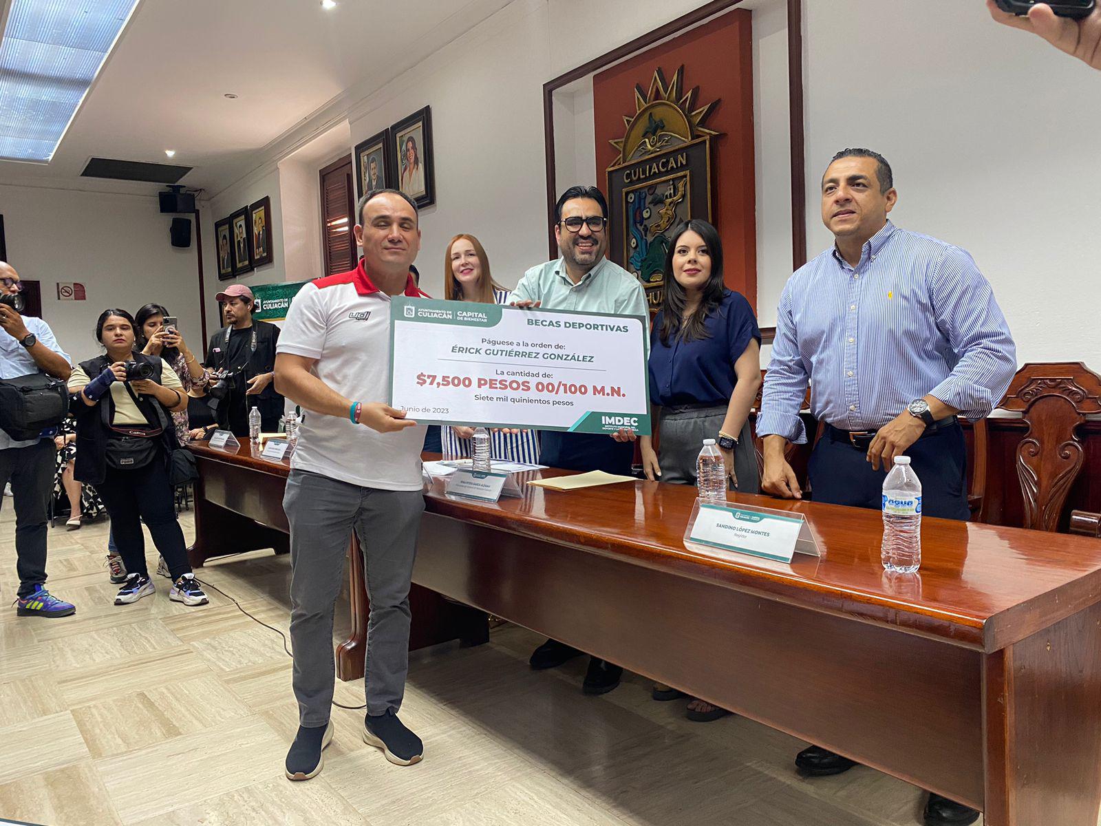 $!Después de cuatro años, Gobierno de Culiacán reactiva becas deportivas