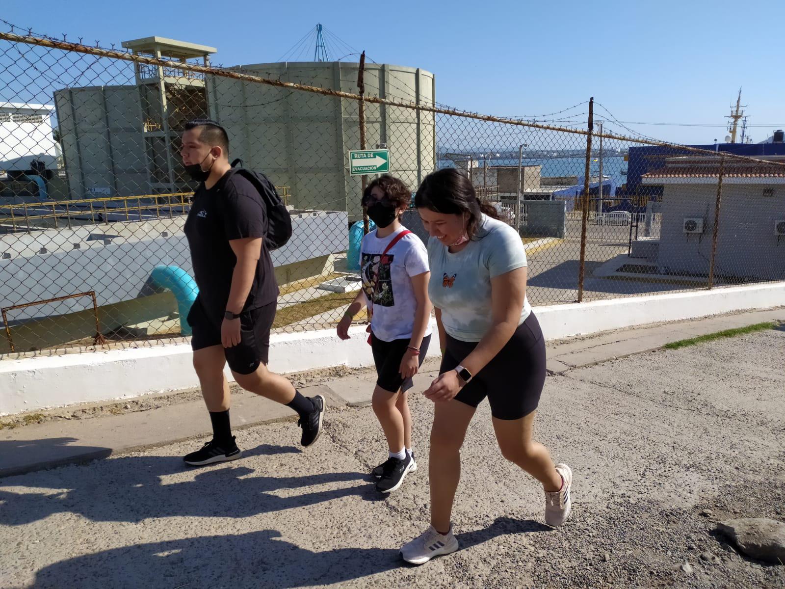 $!Mazatlán atrae a los turistas no solo por sus playas o malecón, sino también por atractivos naturales como el faro