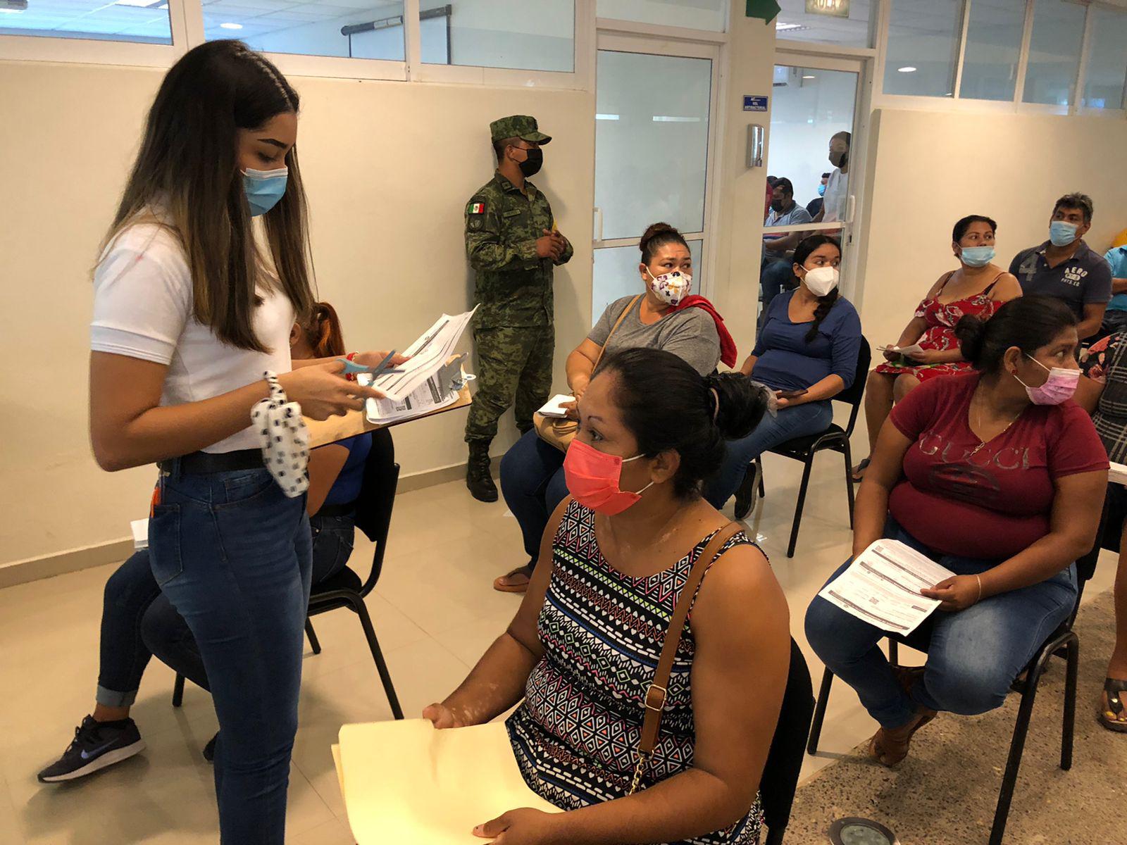 $!Fluye lenta la vacunación contra Covid-19 en Escuinapa