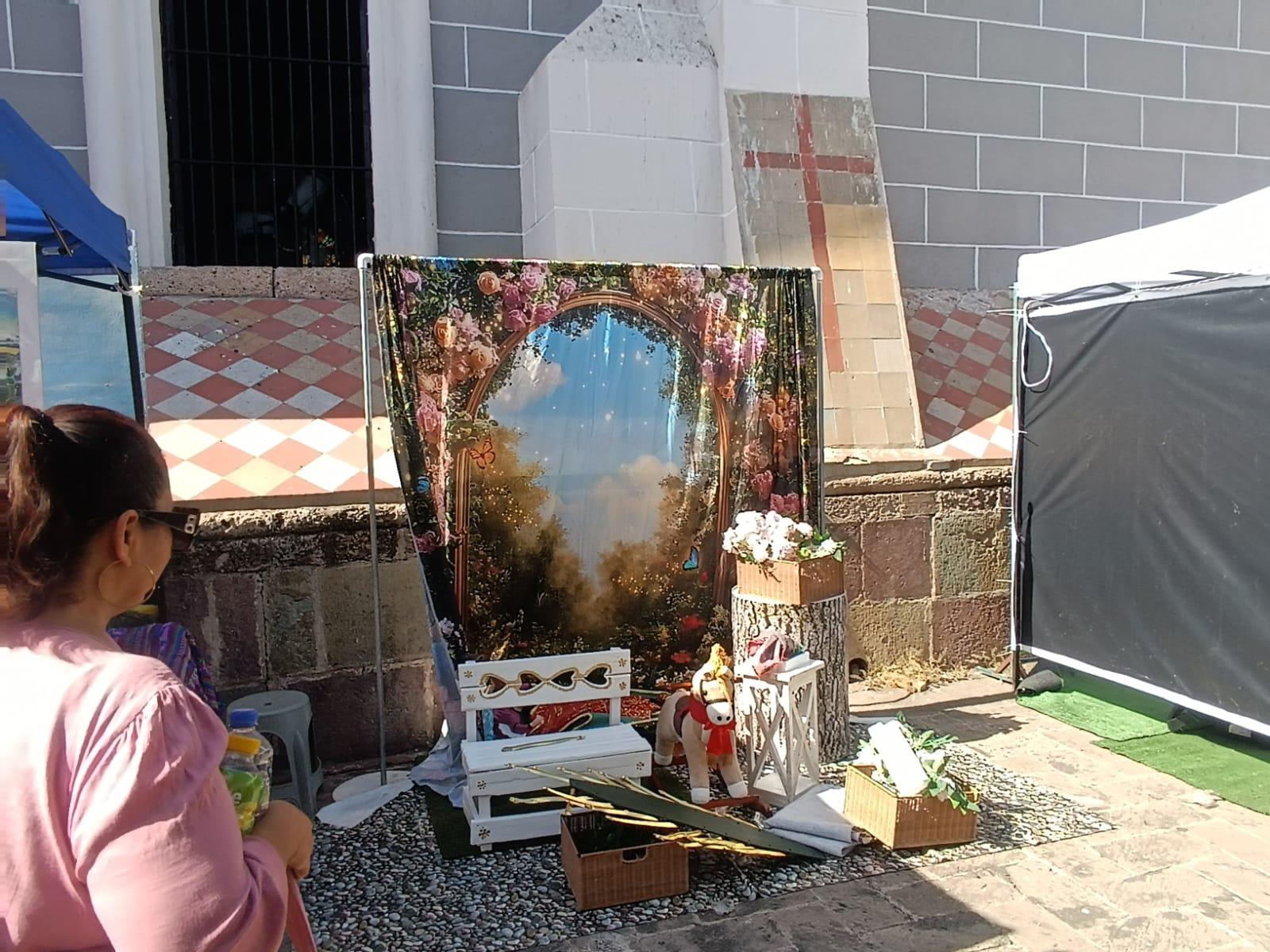 $!Celebran fieles a la Guadalupana en Catedral de Mazatlán