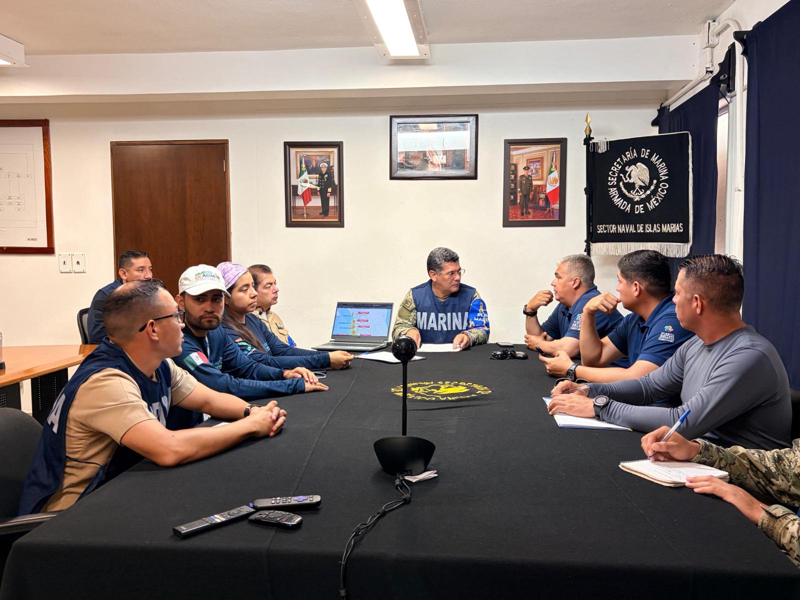 $!Mantienen activo el Plan Marina ante la presencia del huracán Simón
