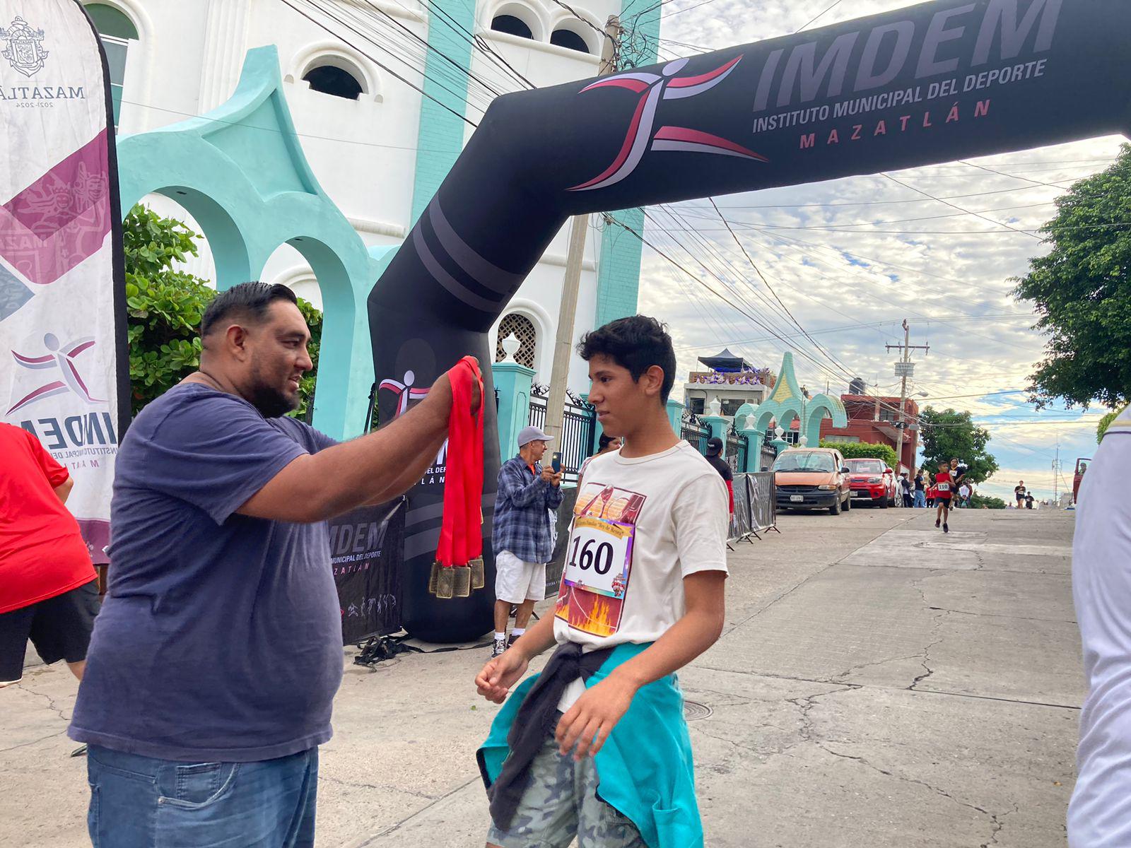 $!Fonseca y Ramírez pasan al Olimpo en Tercera Carrera Familiar Rey de Reyes