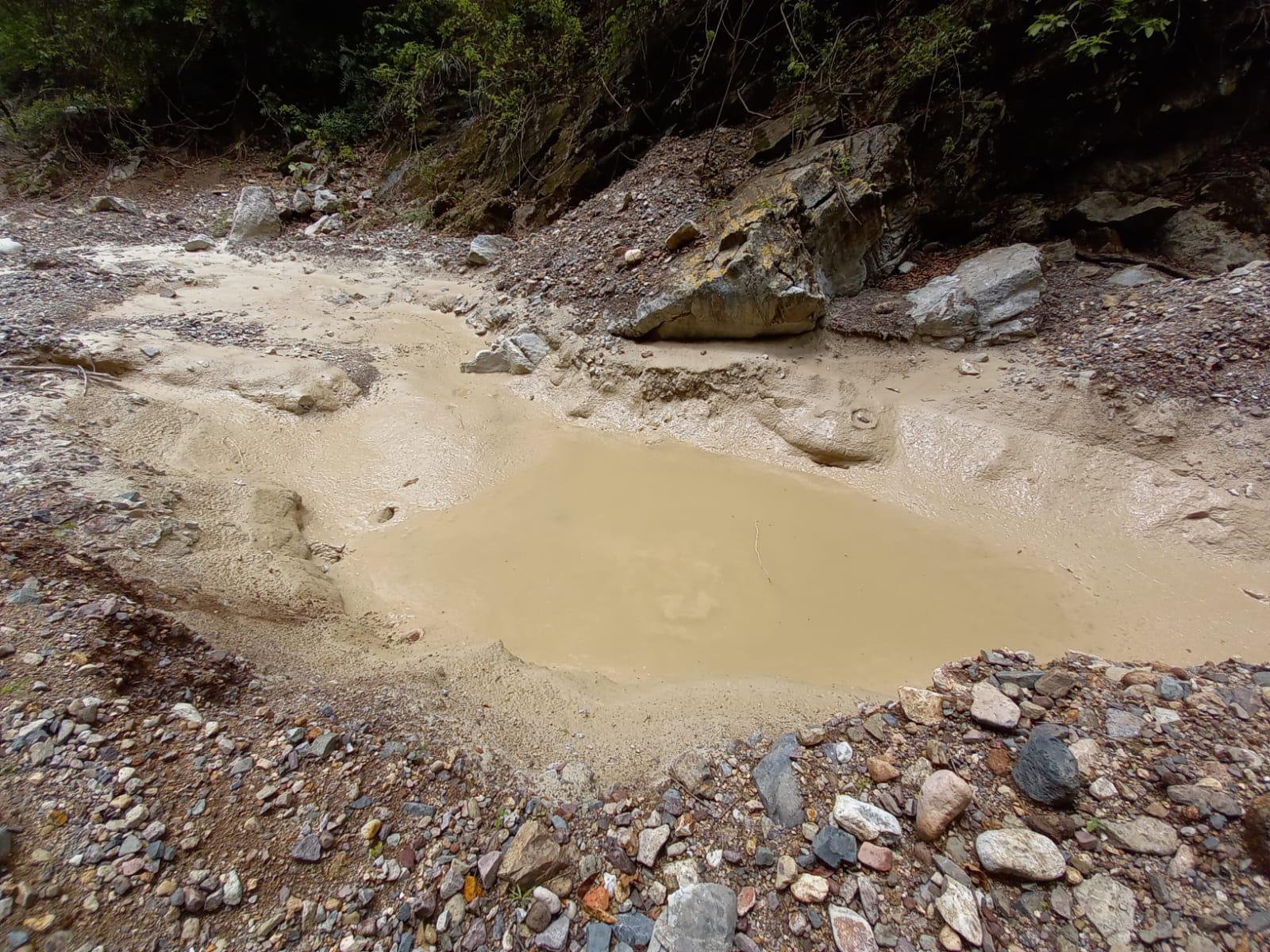 $!Habitantes de Cosalá reportan accidente ecológico por mina