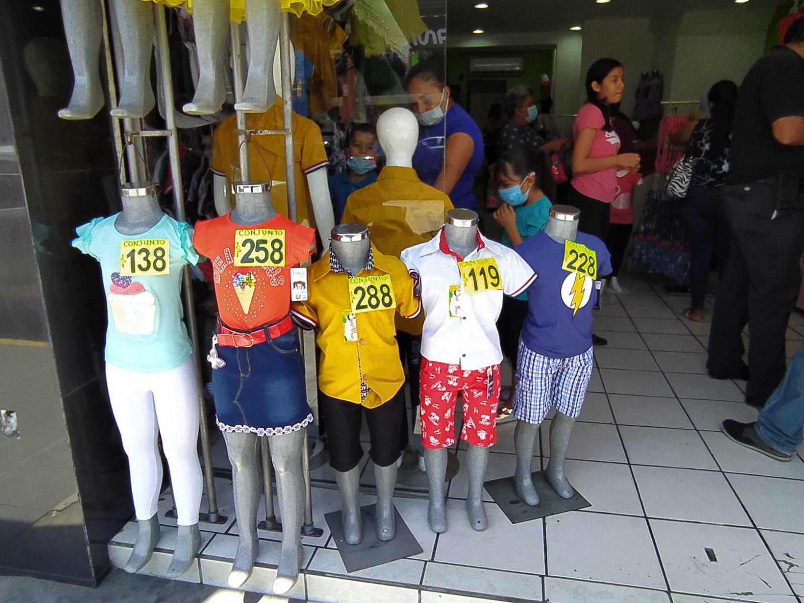 $!En los comercios de Mazatlán esperan un ‘bondadoso’ Día del Niño
