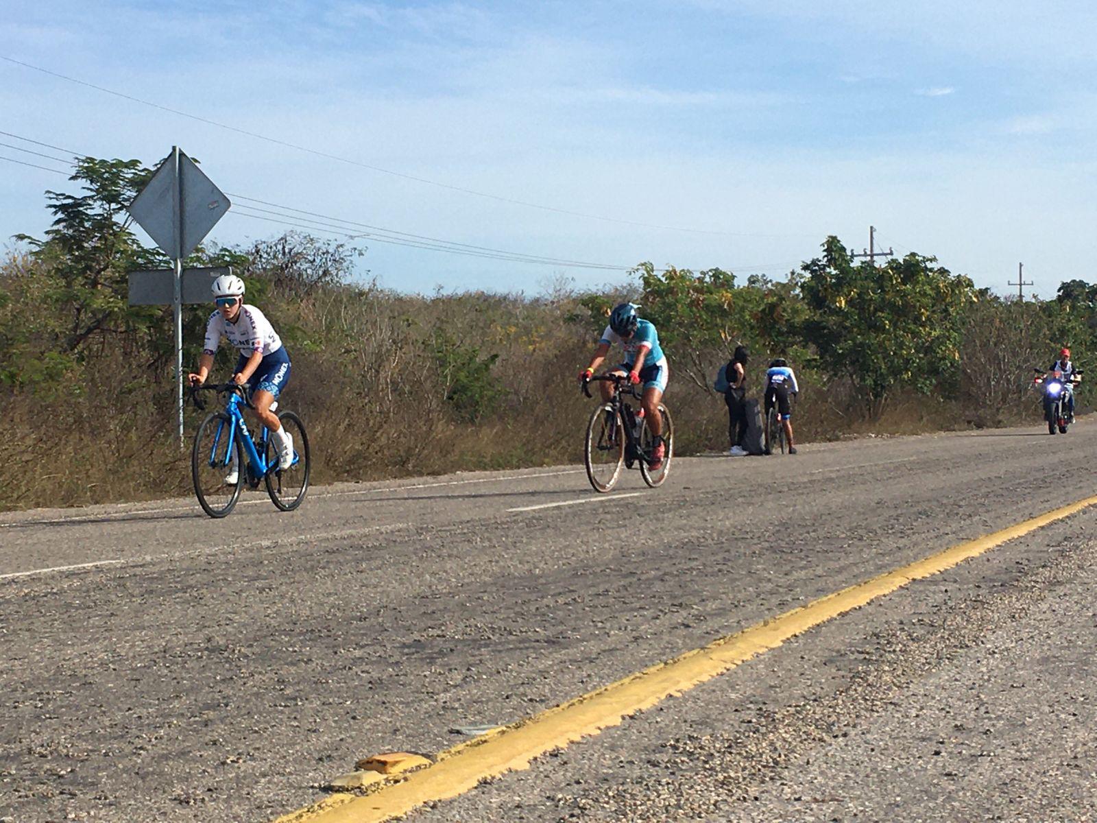 $!Ruvalcaba e Hinojosa se imponen en contrarreloj de Tour Venados