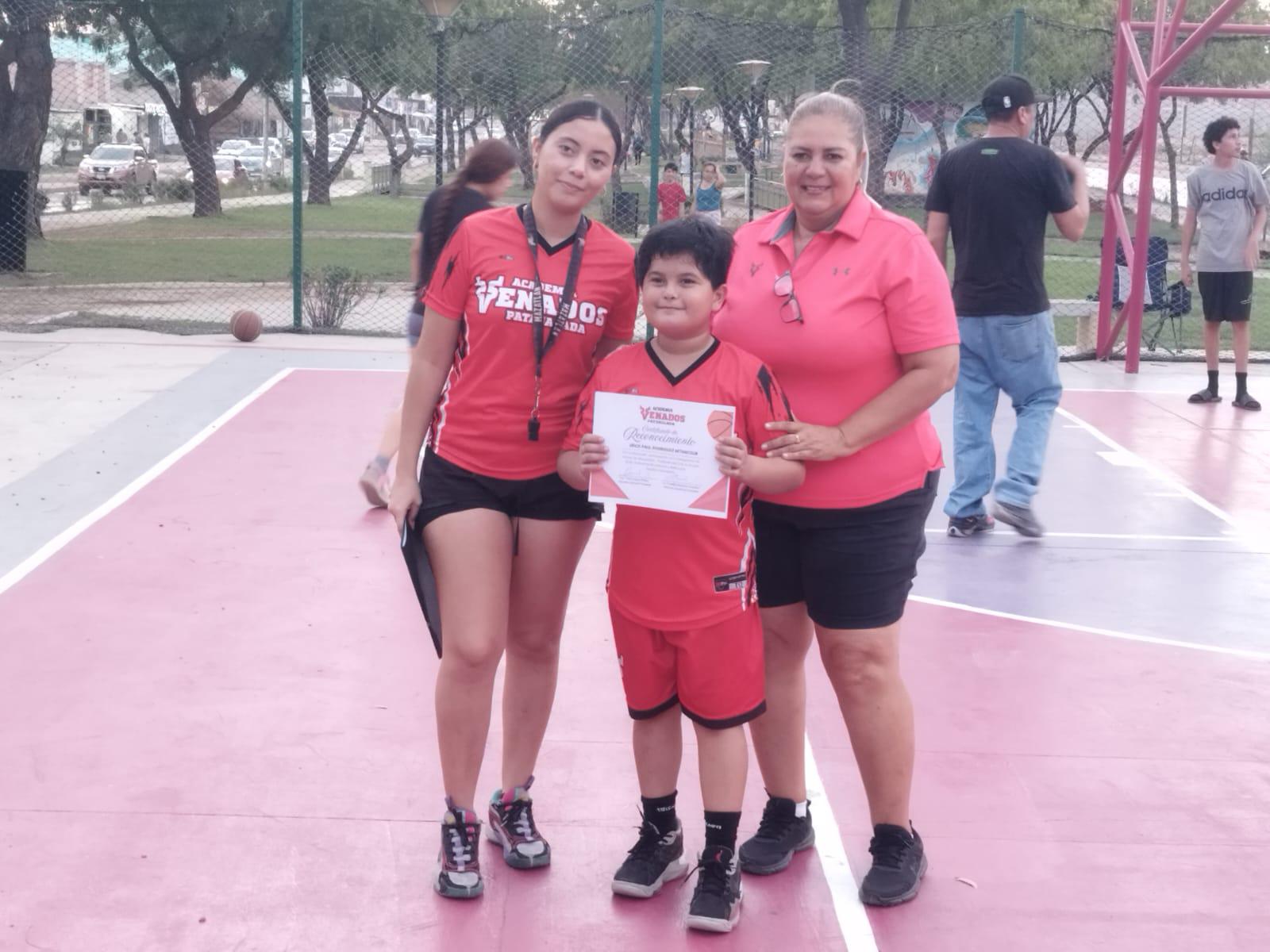 $!Academia Venados Patasalada clausura con éxito su Campamento de Verano de Baloncesto
