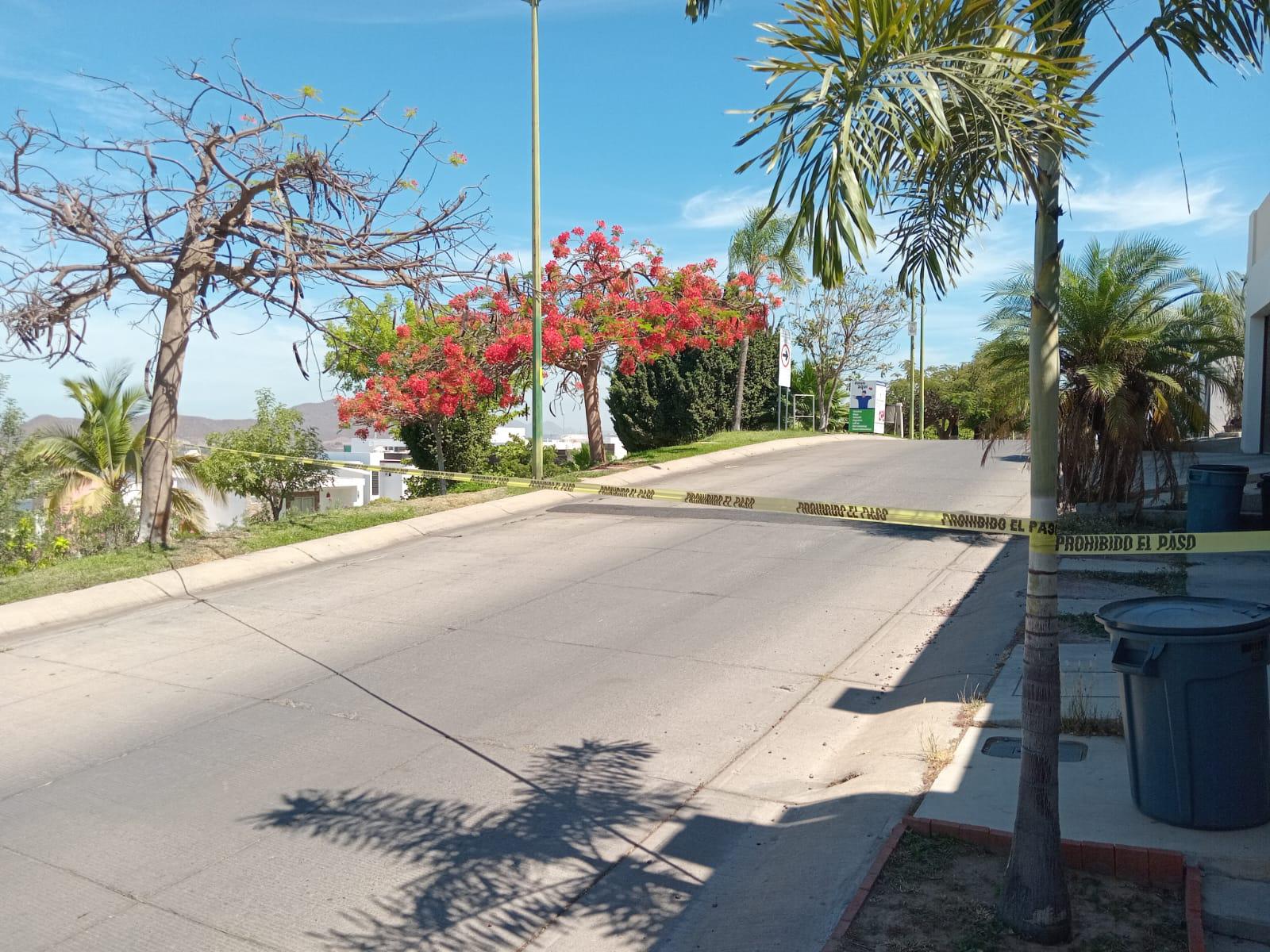 $!Hallan un cuerpo en contenedor de un residencial en Culiacán