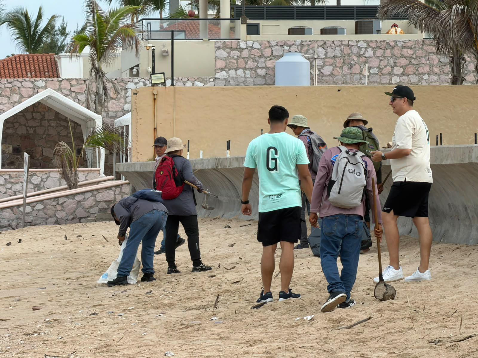 $!Realizan jornada de limpieza en playas de Cerritos de cara al periodo vacacional