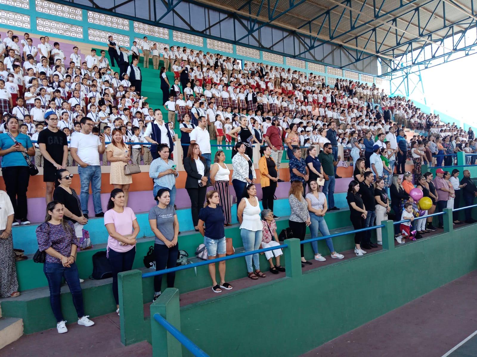 $!Alumnos y padres familia estuvieron presentes en el evento.