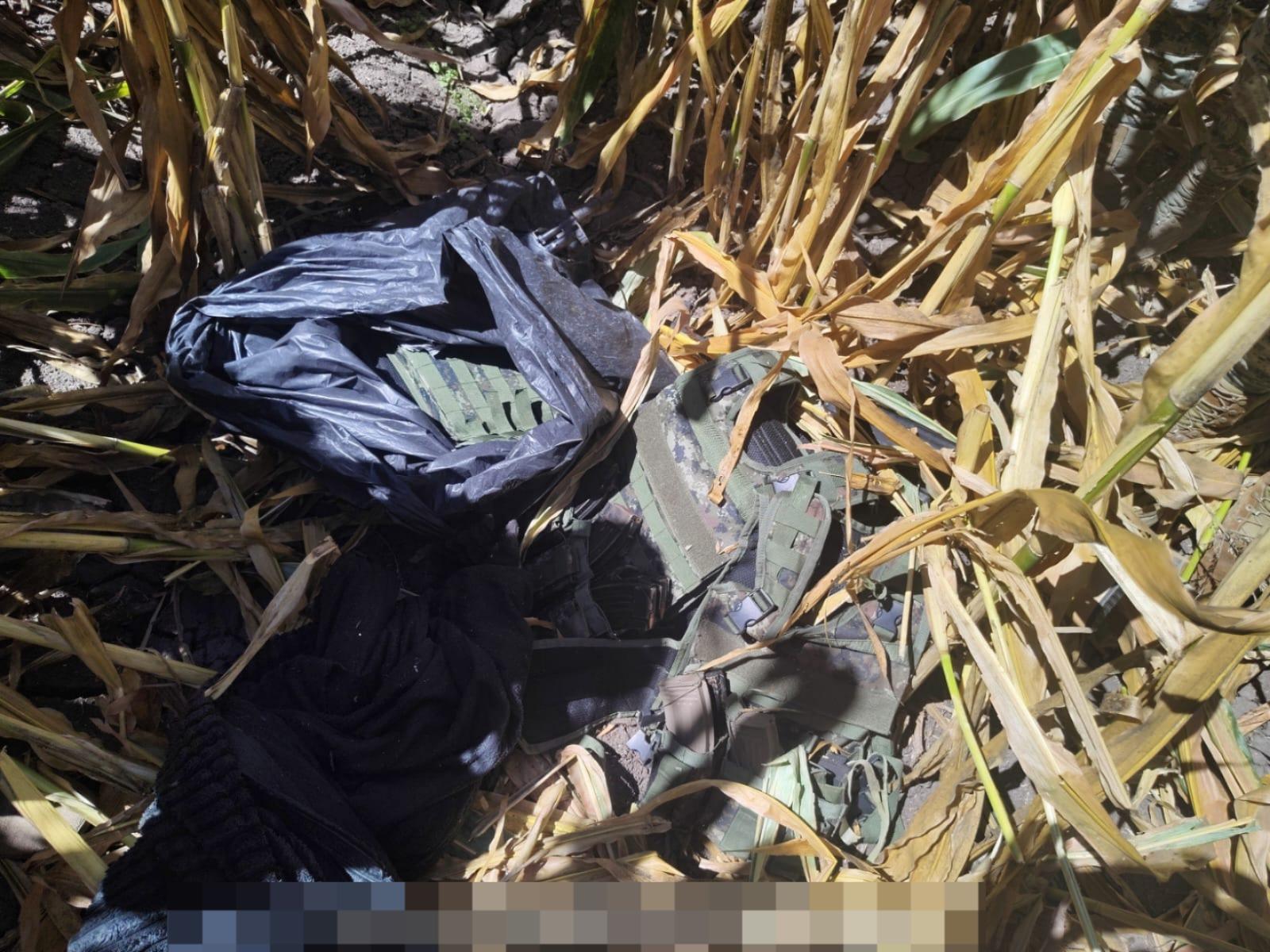 $!Marina detiene a una persona y asegura vehículos, armas, municiones y chalecos tácticos en Culiacán