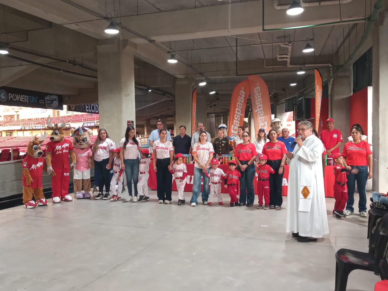 $!Venados de Mazatlán abandera y apoya a Selección Pañalitos rumbo a Nacional