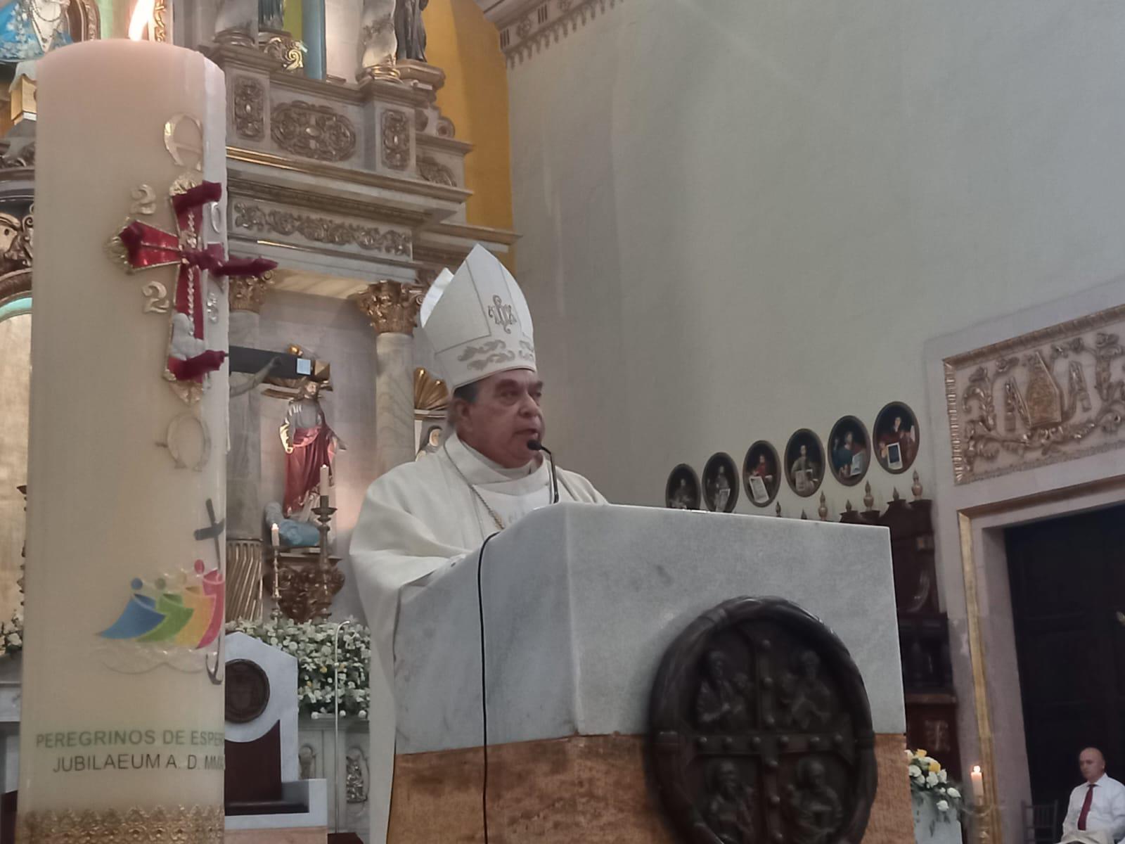 $!Llama Obispo de Culiacán a tener fe en Cristo en este Domingo de Resurrección