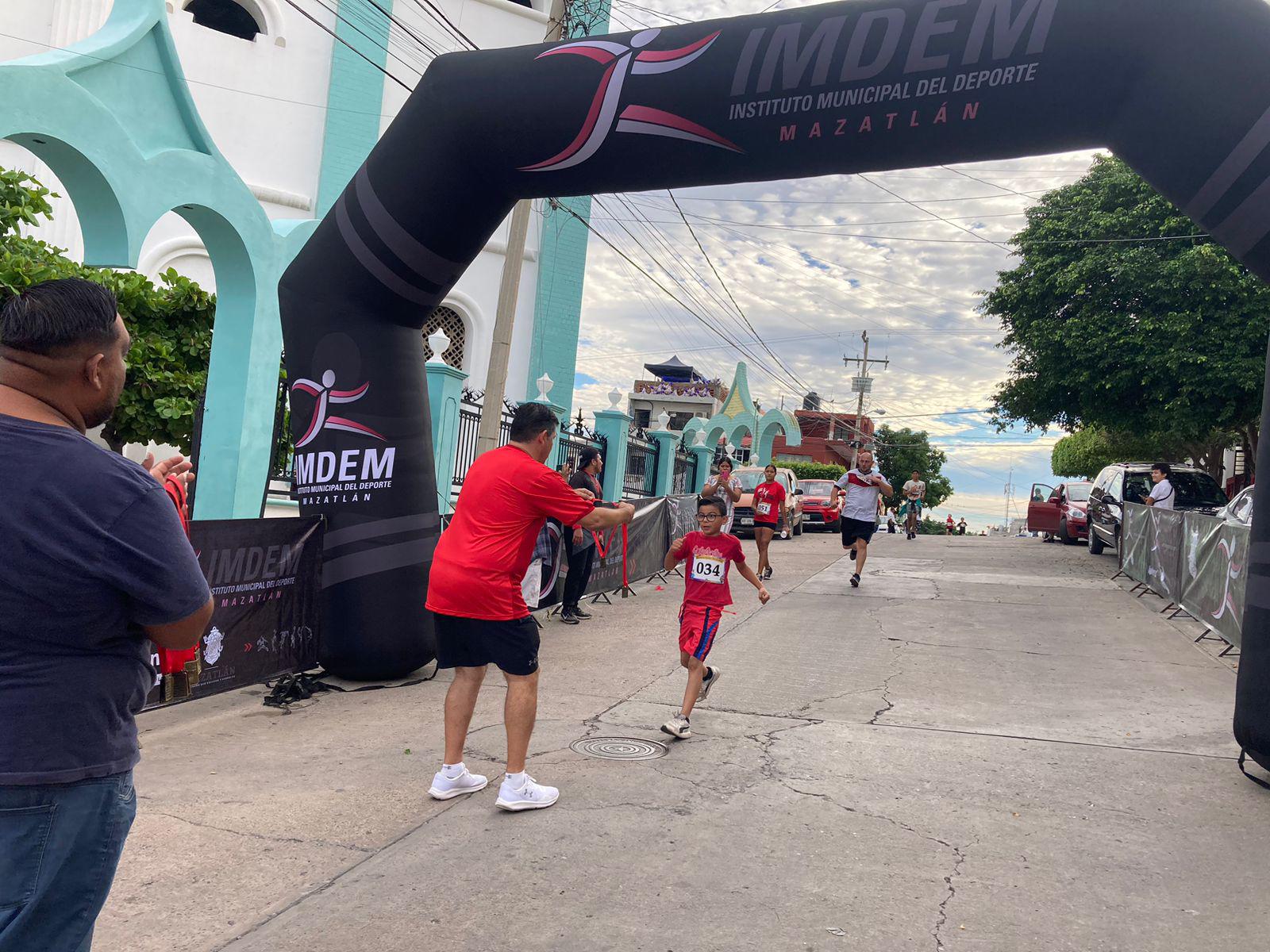 $!Fonseca y Ramírez pasan al Olimpo en Tercera Carrera Familiar Rey de Reyes