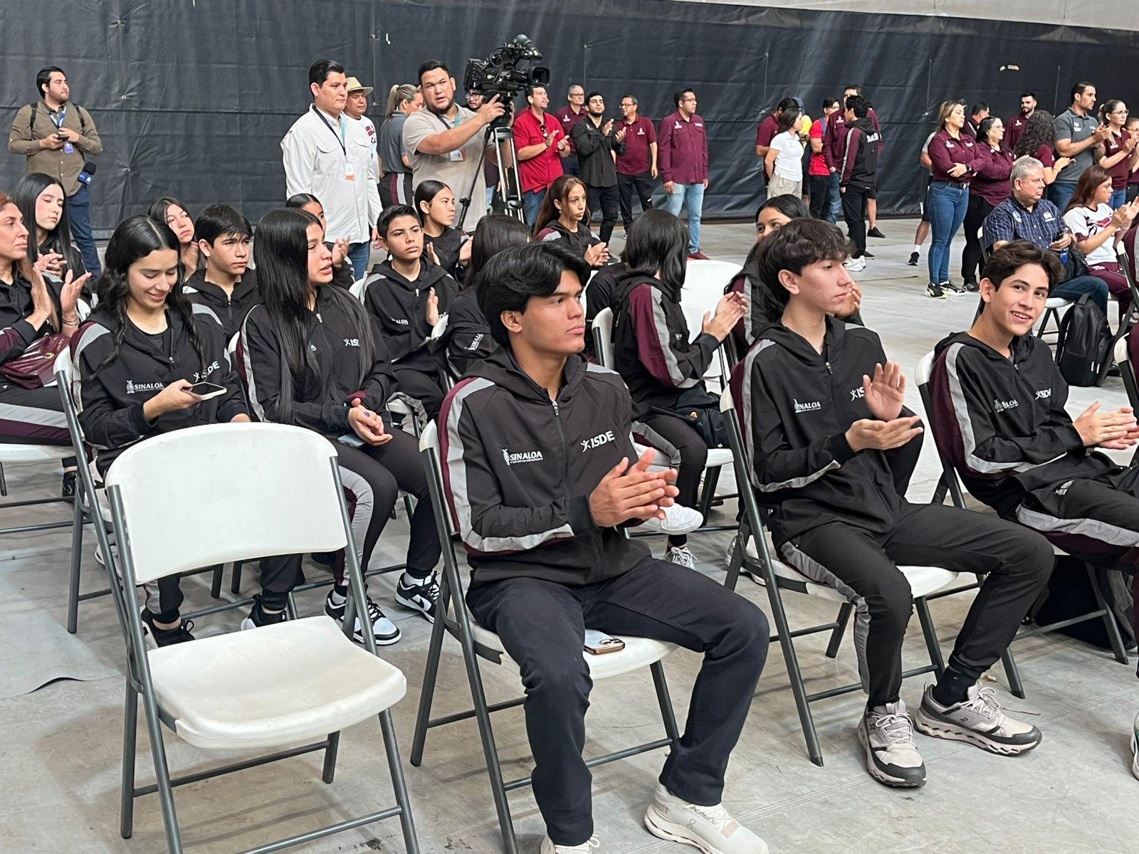 $!Abanderan a delegación de Sinaloa para la Olimpiada Nacional Conade 2026