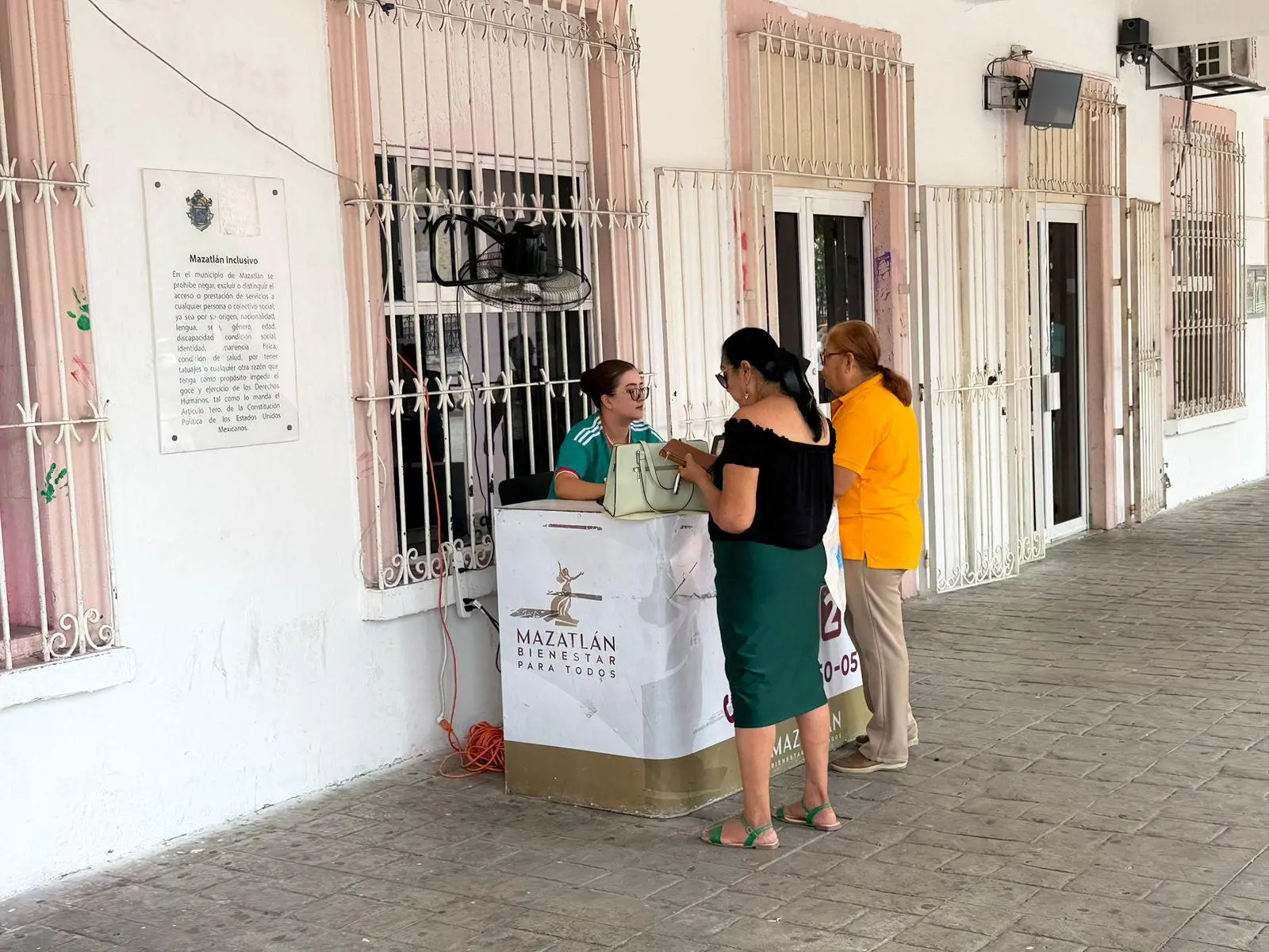 $!Disminuye afluencia en el Ayuntamiento de Mazatlán durante jornada inaugural del Mundial 2026