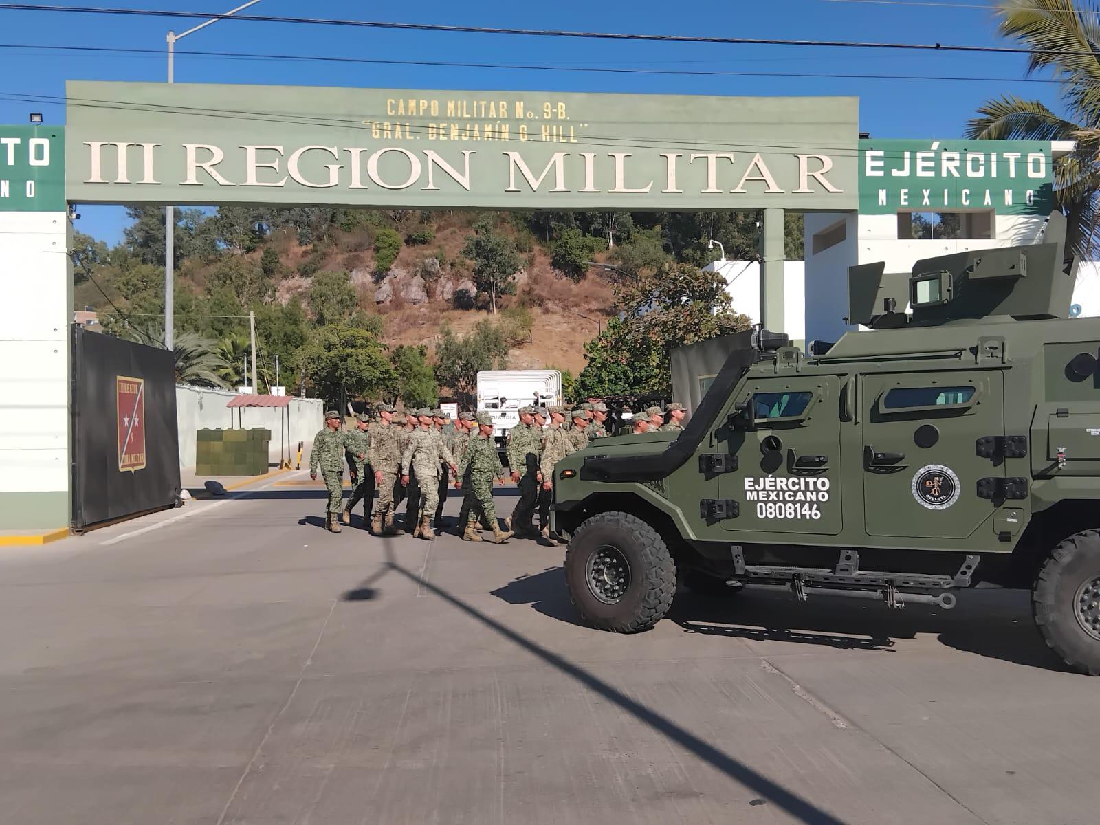 $!Termina la reunión del Secretario de la Defensa Nacional con elementos de esa institución en Mazatlán