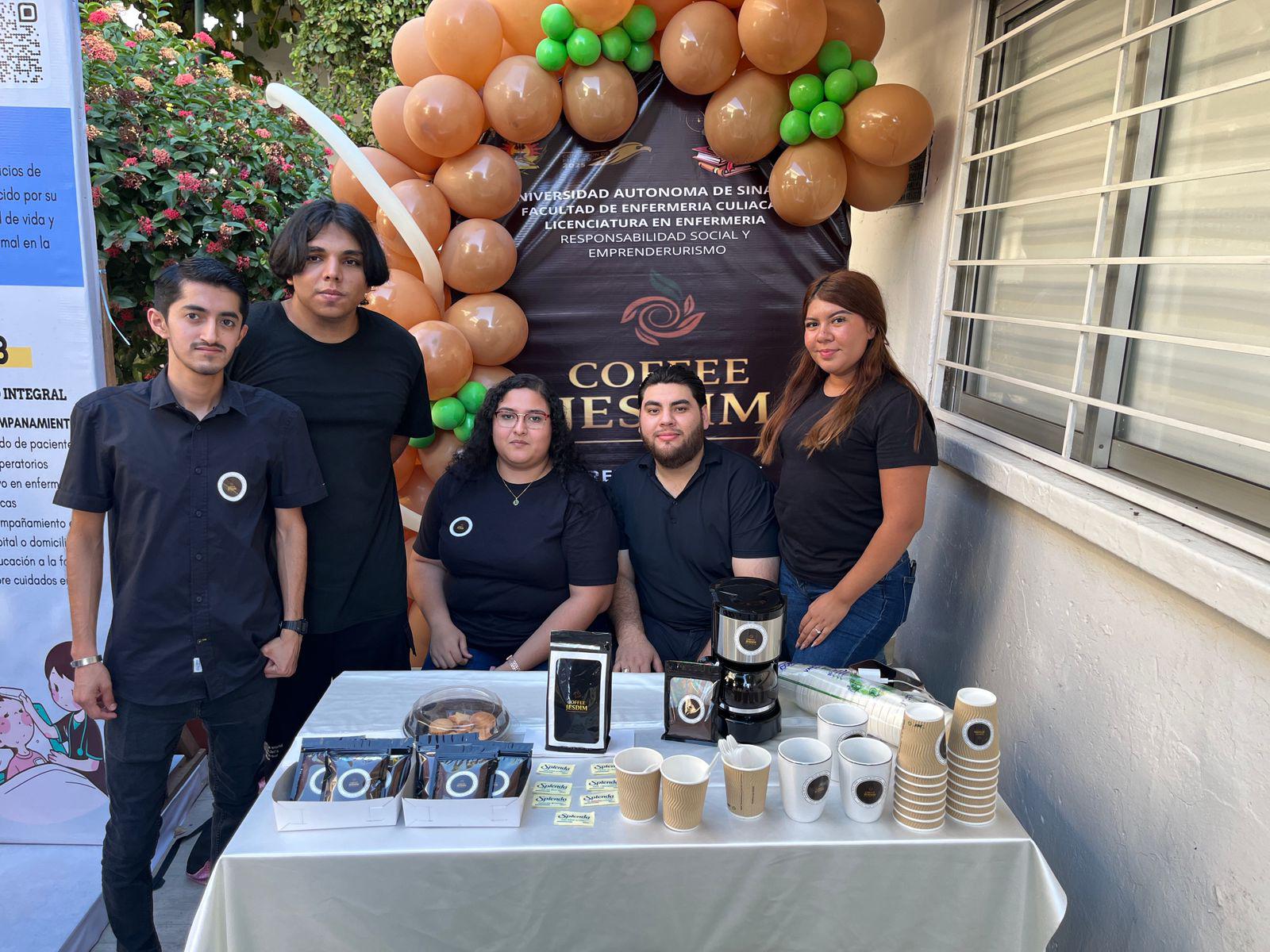 $!Alumnos de Enfermería de la UAS presentan feria de emprendimiento