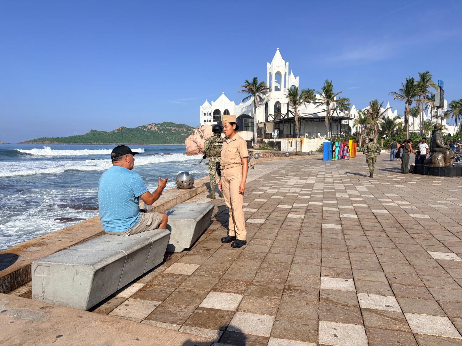 $!Refuerza Marina acciones de seguridad y proximidad social en Mazatlán, en el marco de la ‘Operación Sable’