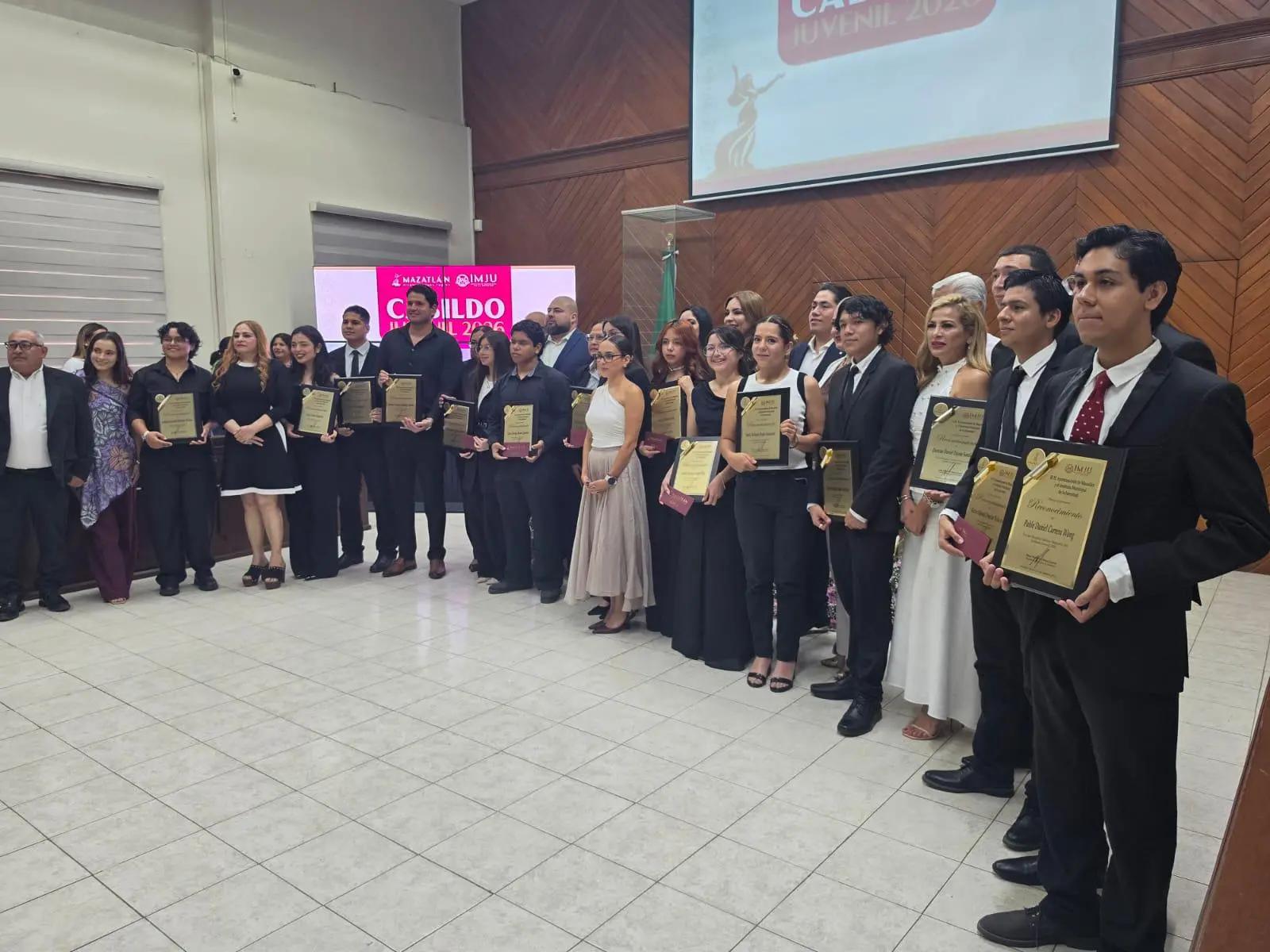 $!Omiten integrantes del Cabildo Juvenil 2026 el tema de la inseguridad en su primera sesión