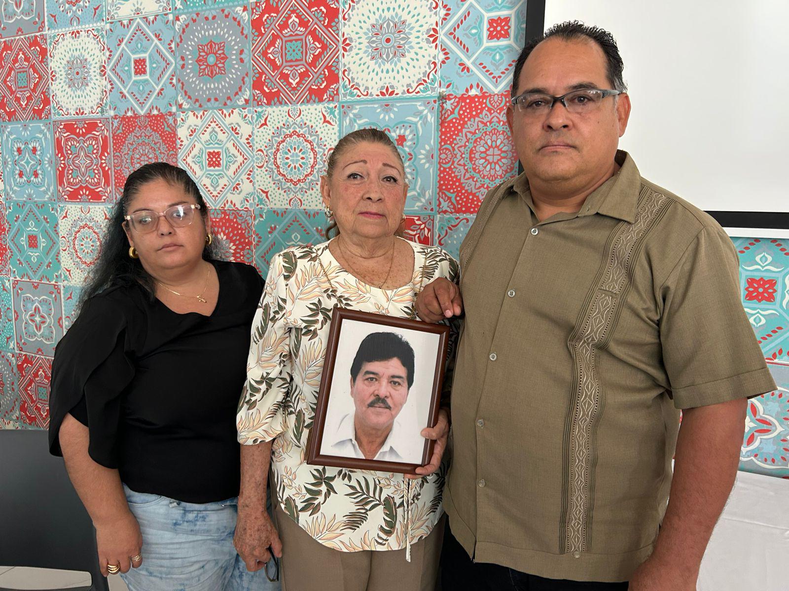 $!Rinden homenaje a docentes que dejaron marca por la lucha social en Sinaloa