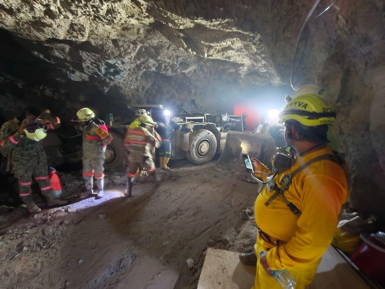 $!Buscan concluir tramo para avanzar hacia nuevas áreas de exploración en busca de Isidro en Rosario