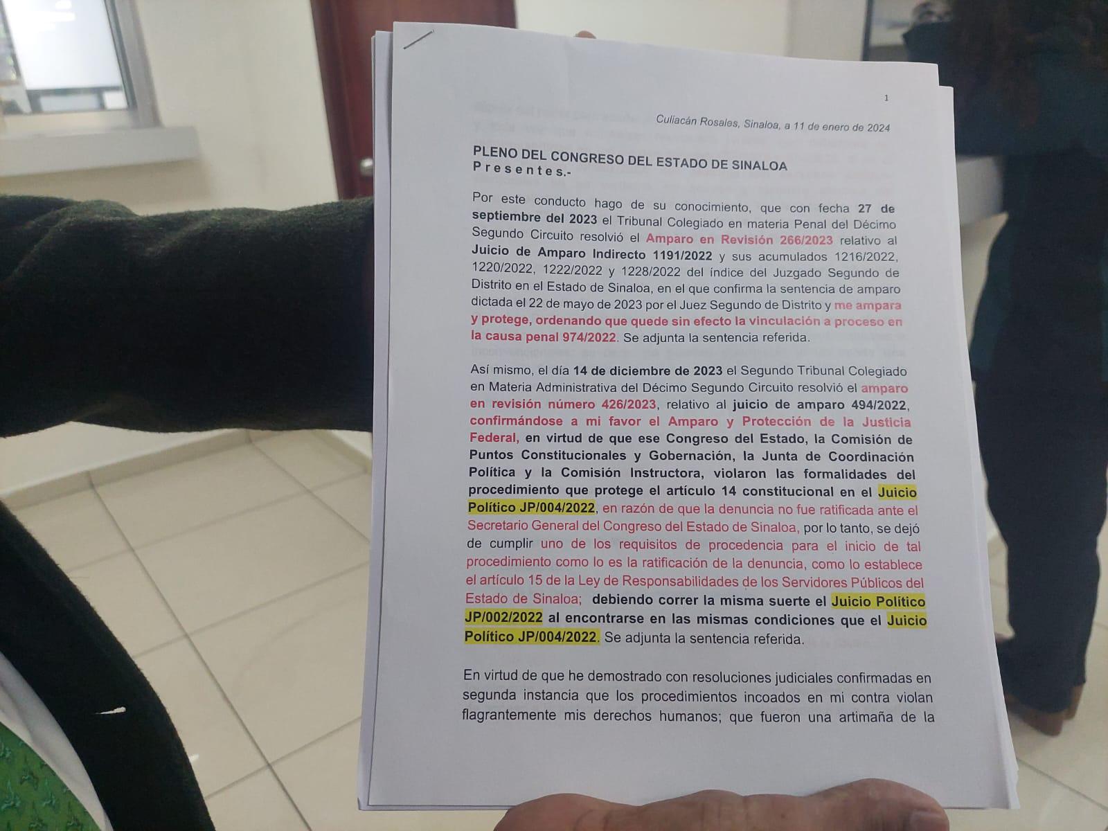 $!Acude Estrada Ferreiro al Congreso para exigir desistimiento de juicios políticos en su contra