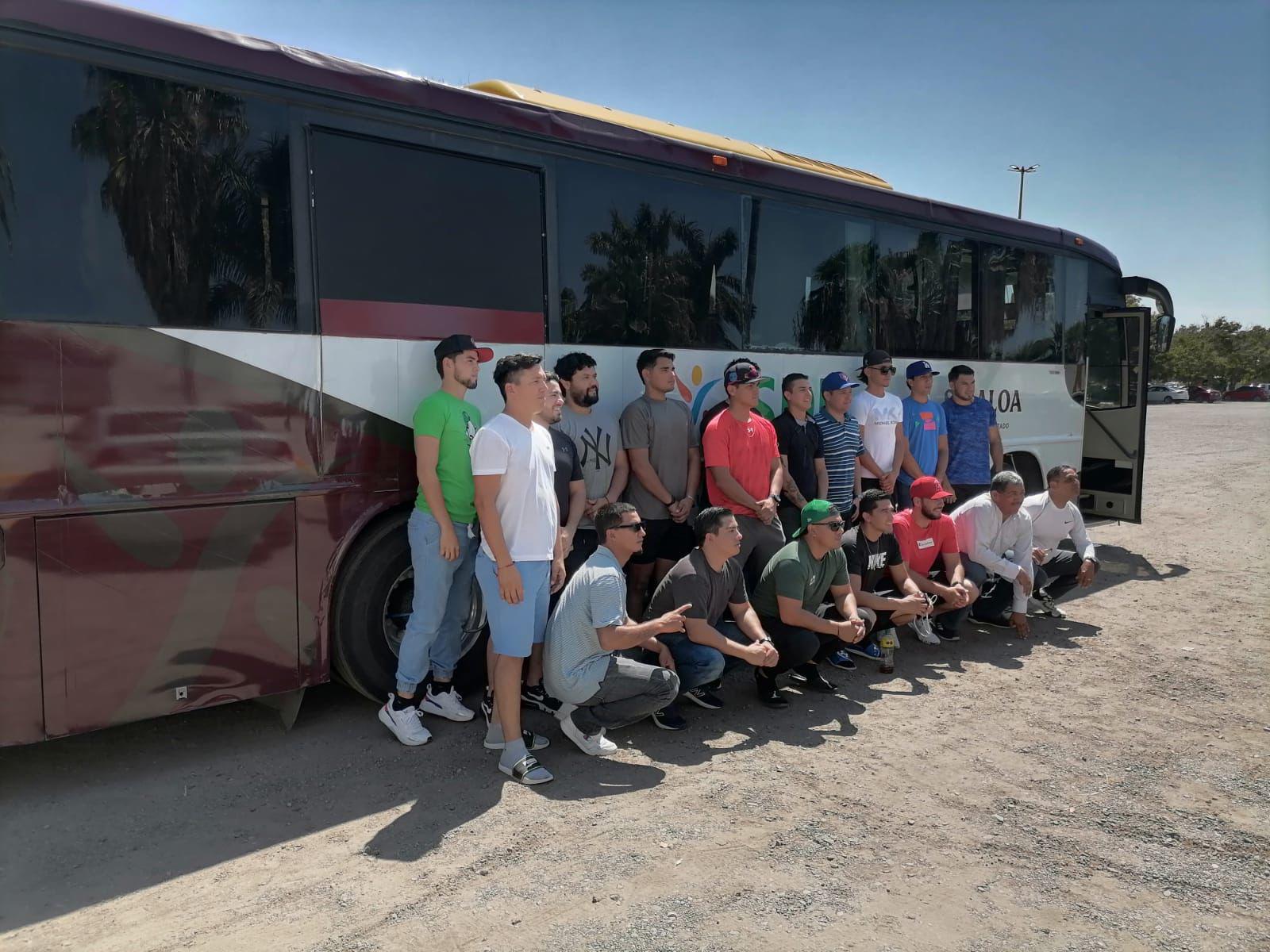 $!Selección Sinaloa parte rumbo al Nacional de Primera Fuerza en Ensenada