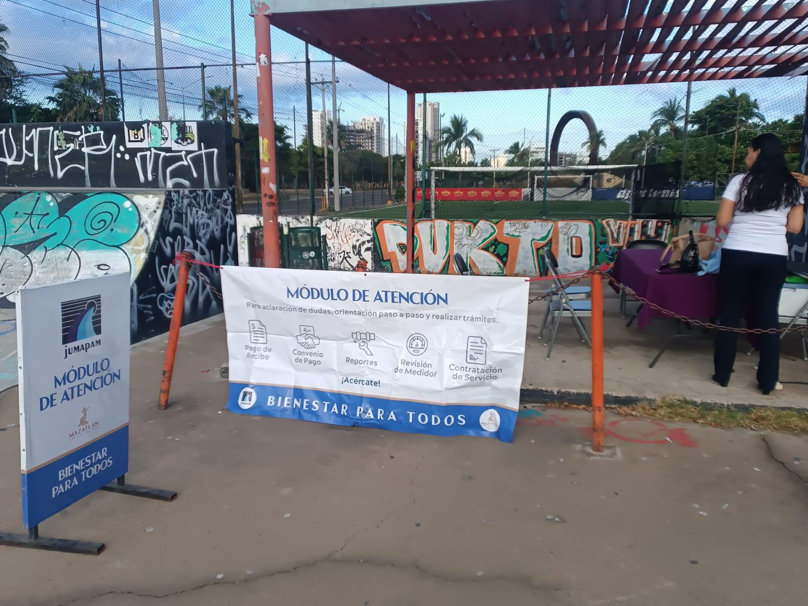 $!‘Mazatlán te quiero limpio’ recolecta 35 m³ de desechos en el Fraccionamiento Estadio