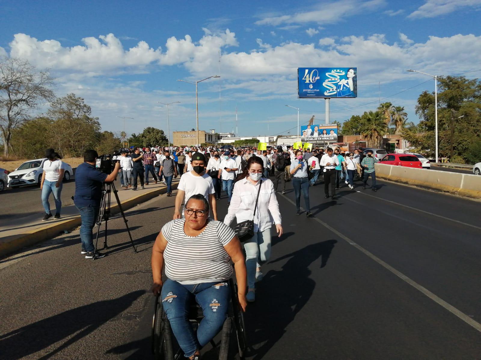 $!Se organiza marcha de respaldo a Estrada Ferreiro para responder demanda de juicio político al Congreso del Estado