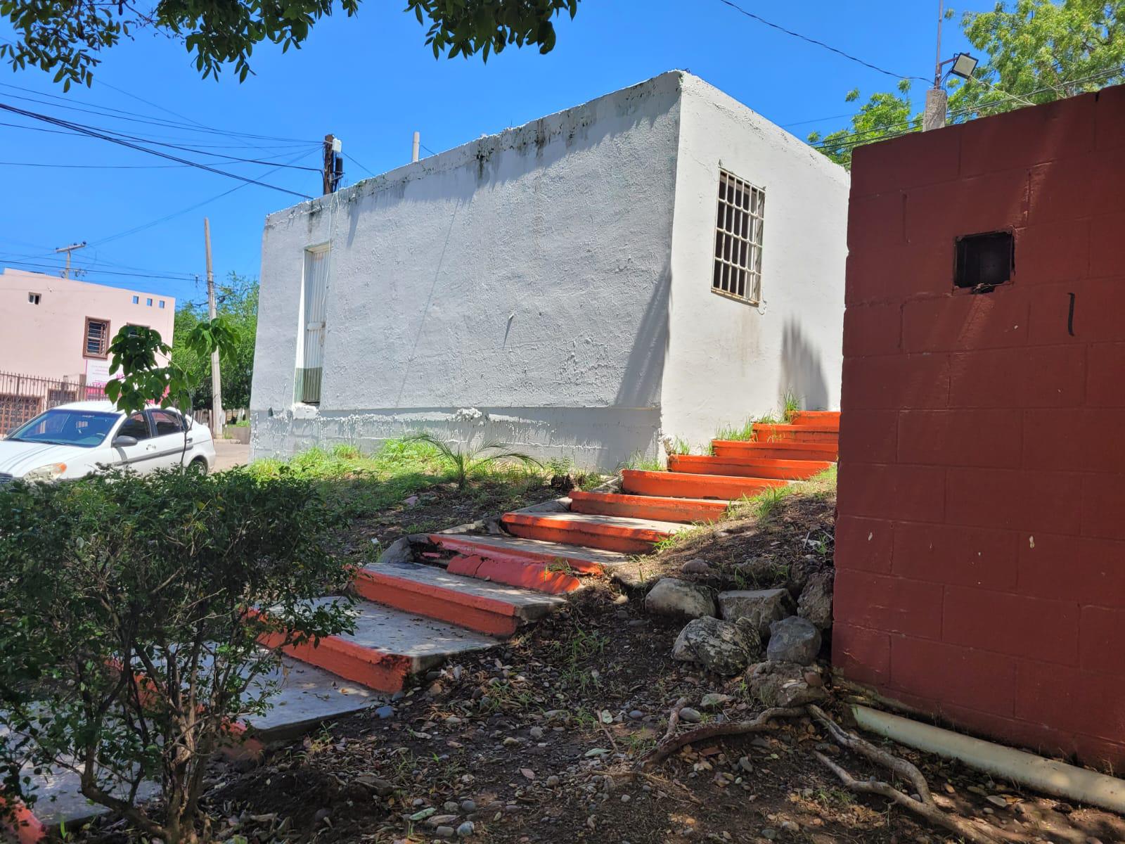 $!Vecinas de Cañadas, en Culiacán, defienden y cuidan el parque de la colonia