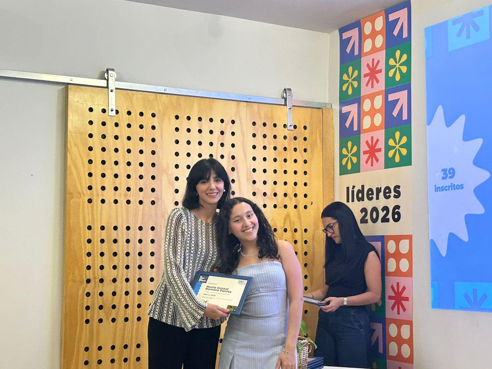 $!Concluyen jóvenes ciclo en programa ‘Líderes 2026’ en la Casa del Maquío