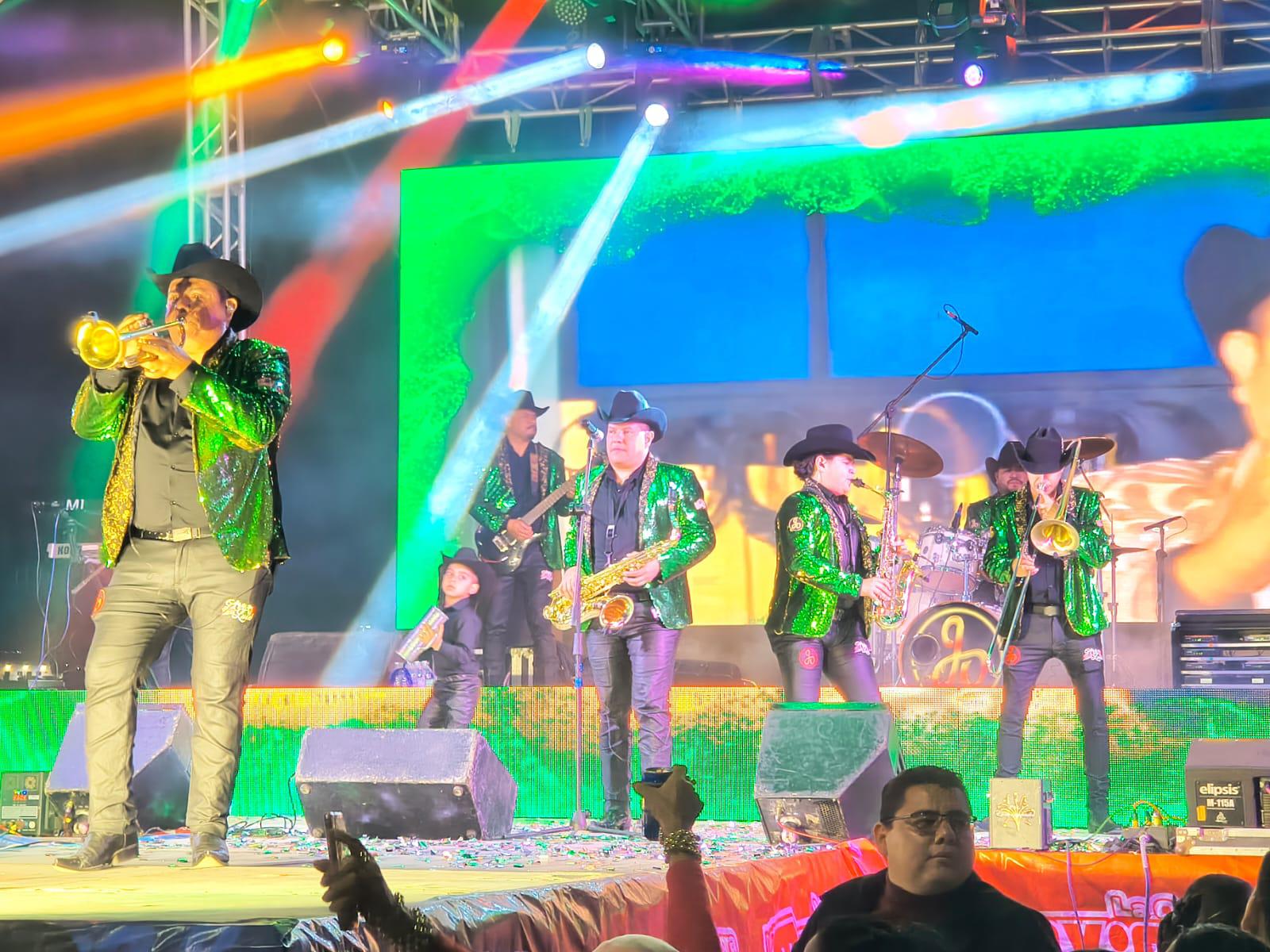 $!Arranca el Carnaval de Topolobampo 2026 con batucada, música versátil y coronación de reyes infantiles