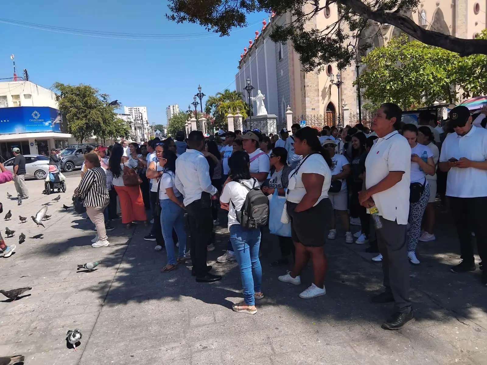 $!Protestan colonos de Isla de la Piedra para exigir agua potable y electricidad