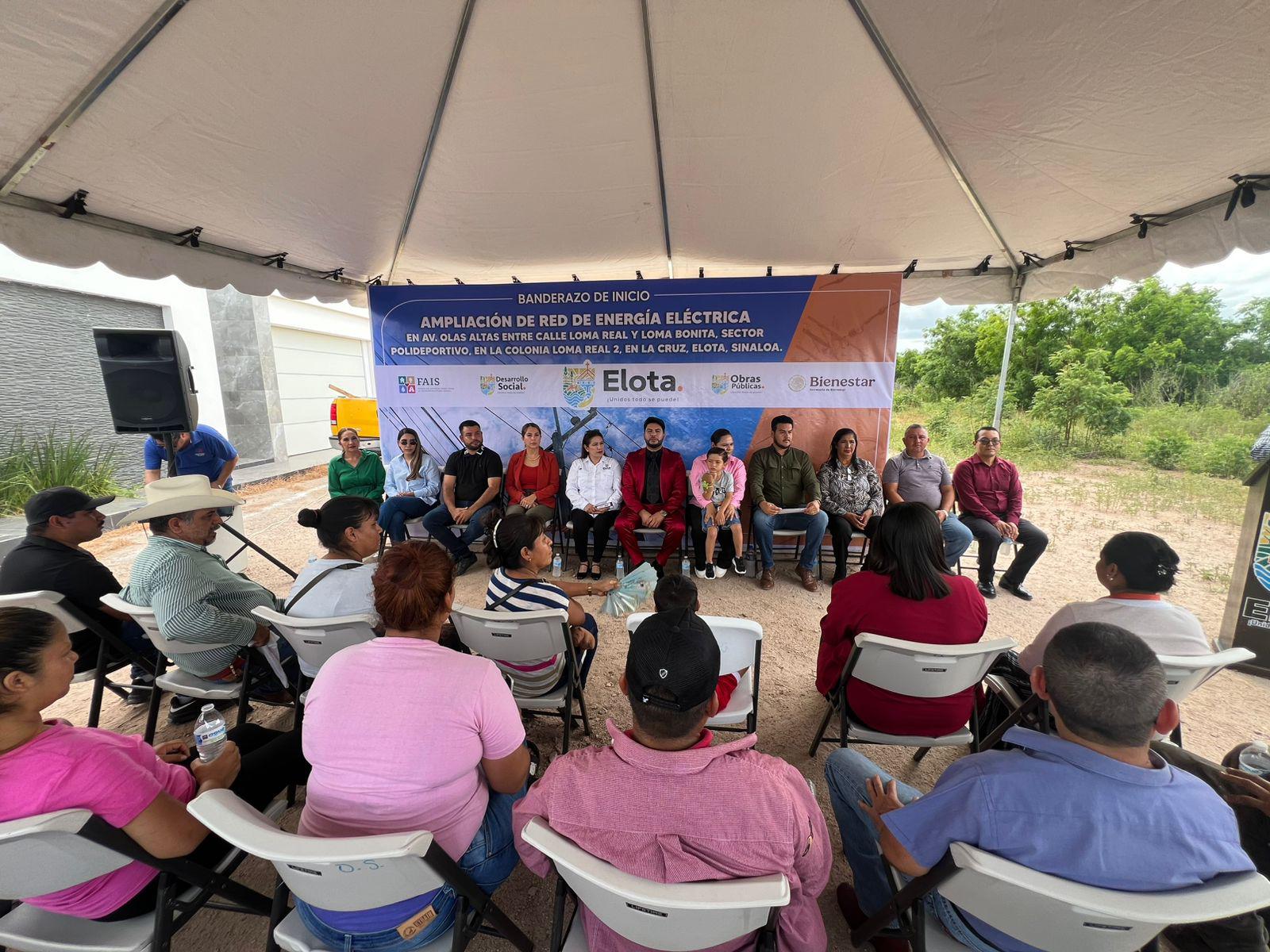 $!Arranca obra de ampliación de energía eléctrica en avenida Olas Altas, en Elota