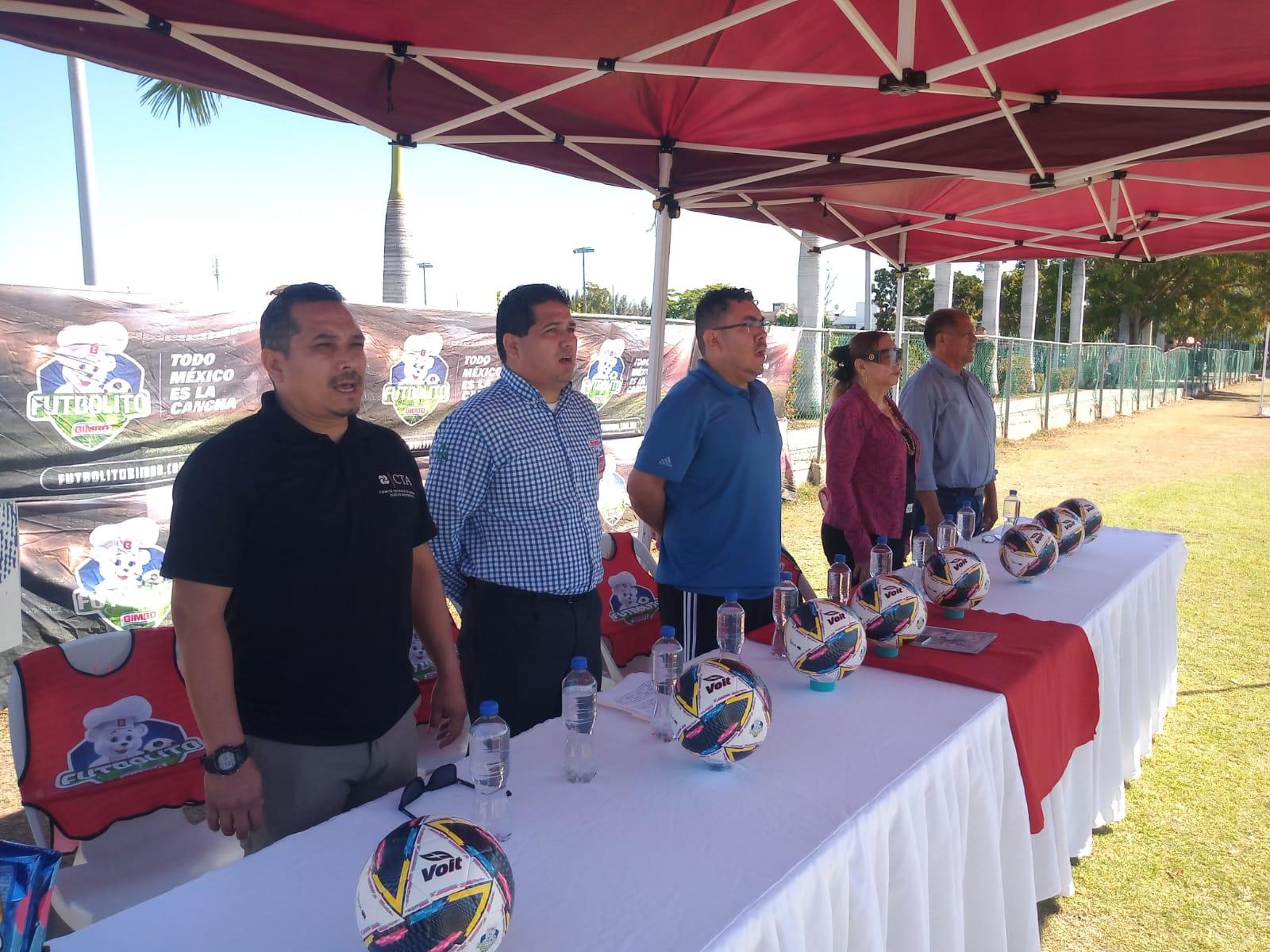 $!Rueda el balón en Torneo Futbolito Bimbo 2026, en Mazatlán