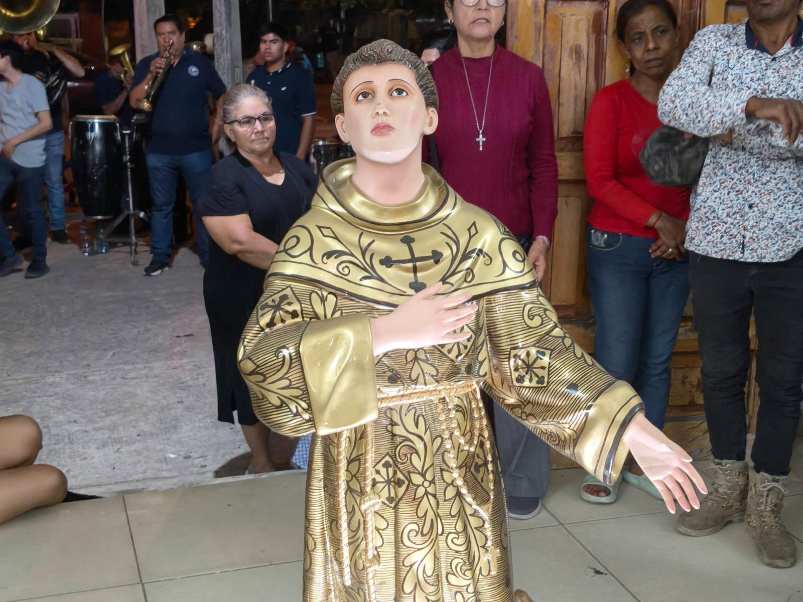 $!Fe, música y tradición: Rosario honra a San Felipe de Jesús